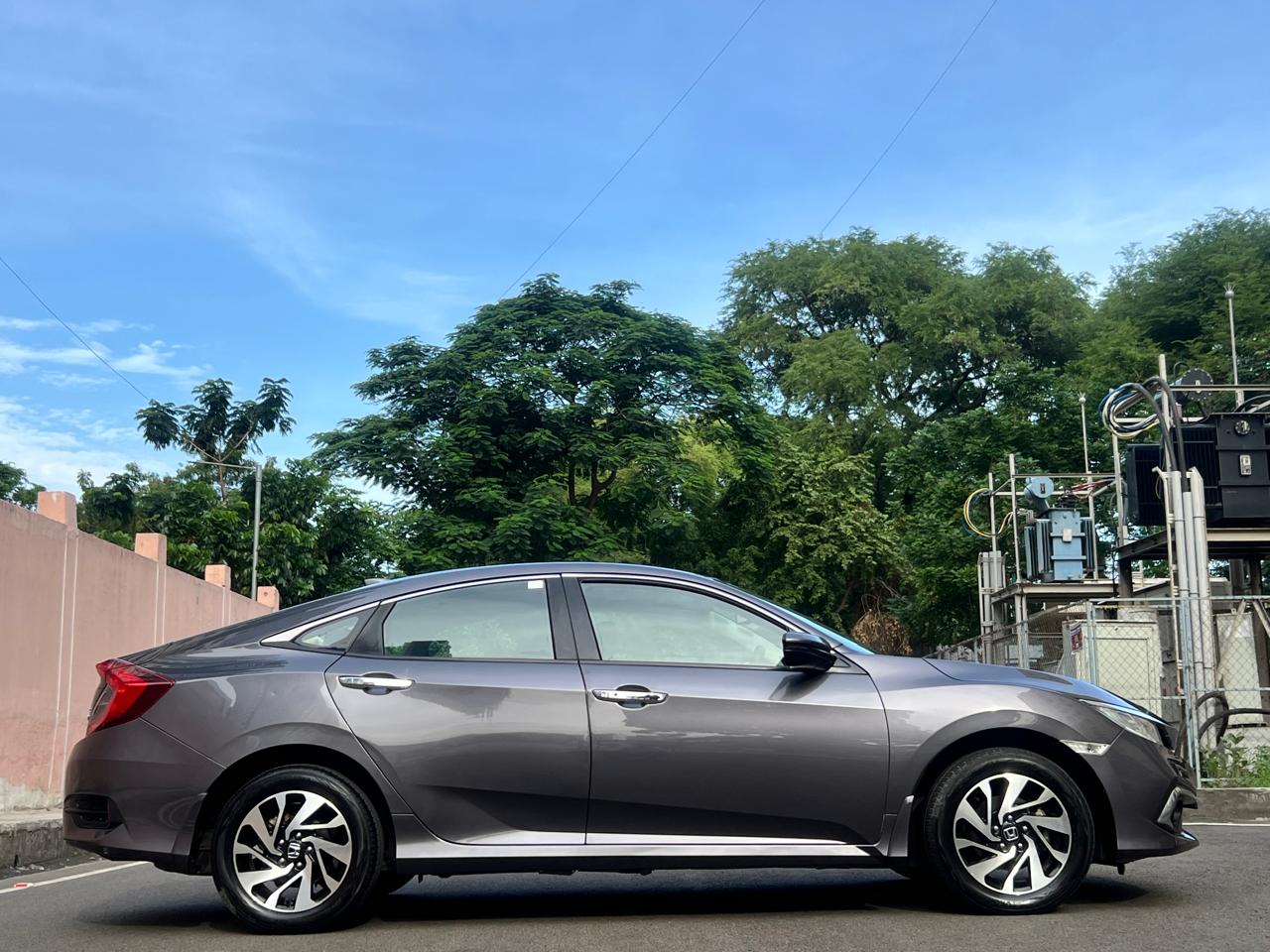 Honda Civic - Image 4