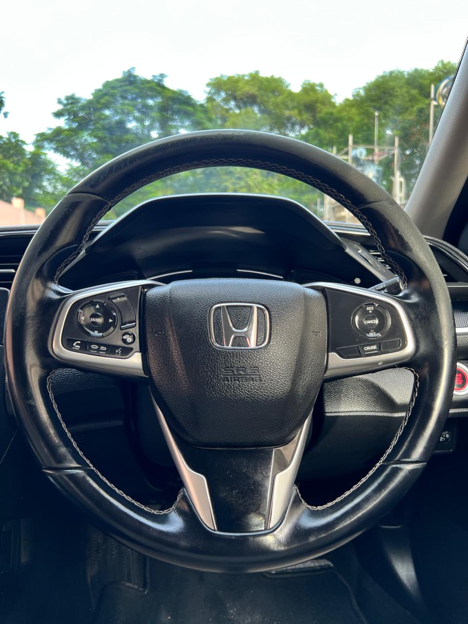Honda Civic - Image 9
