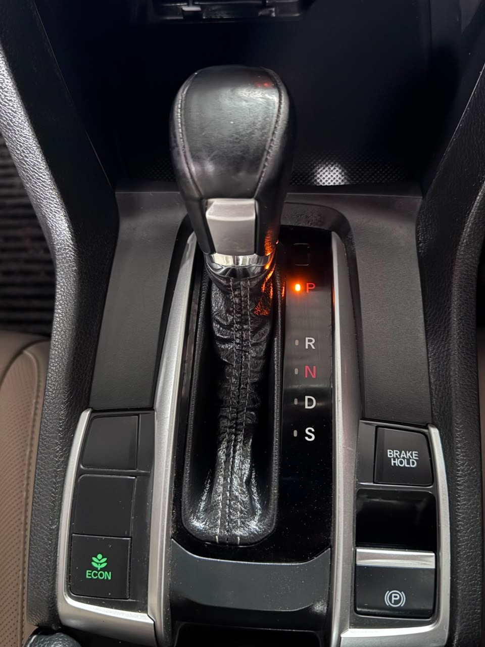 Honda Civic - Image 12