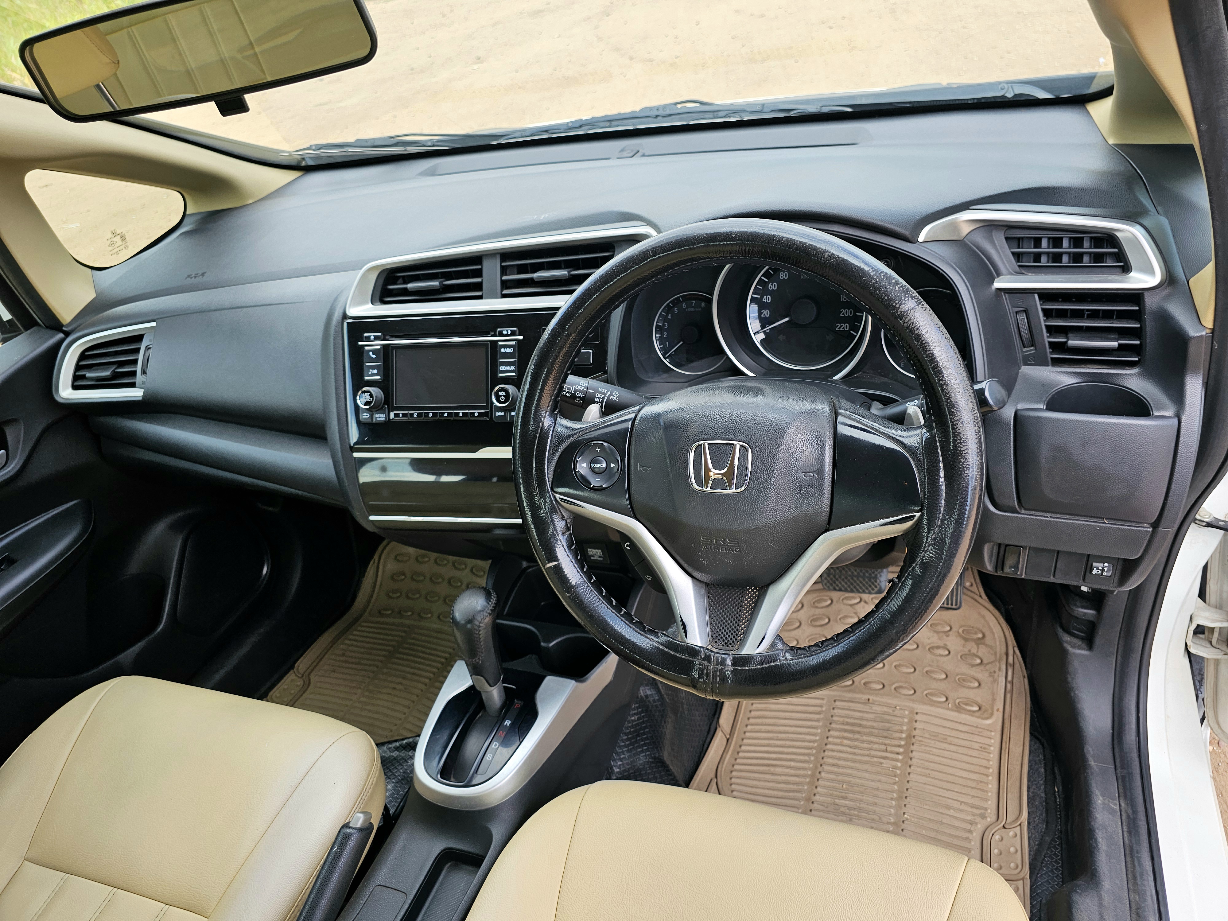 Honda Jazz - Image 10