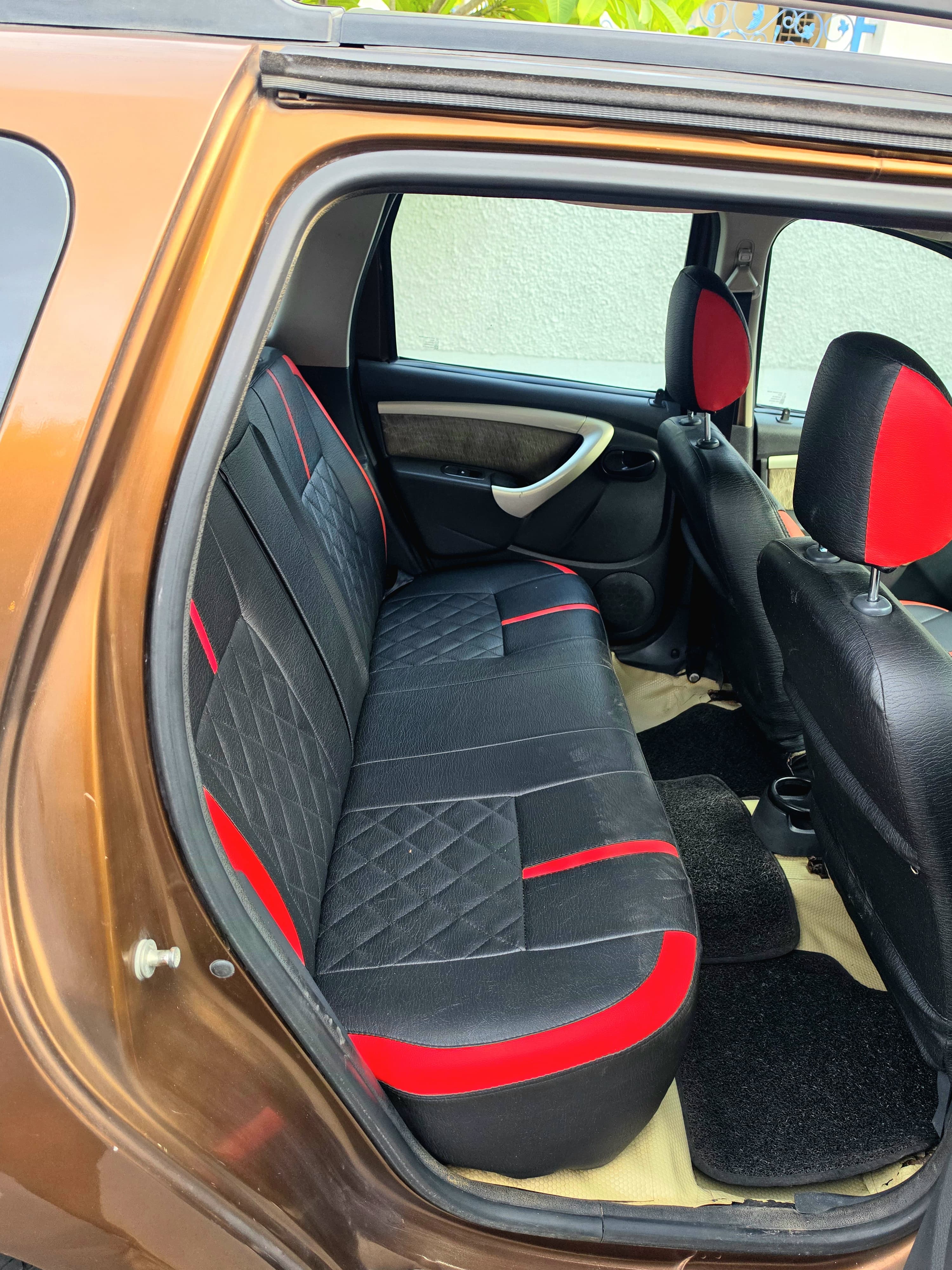 Renault Duster - Image 6