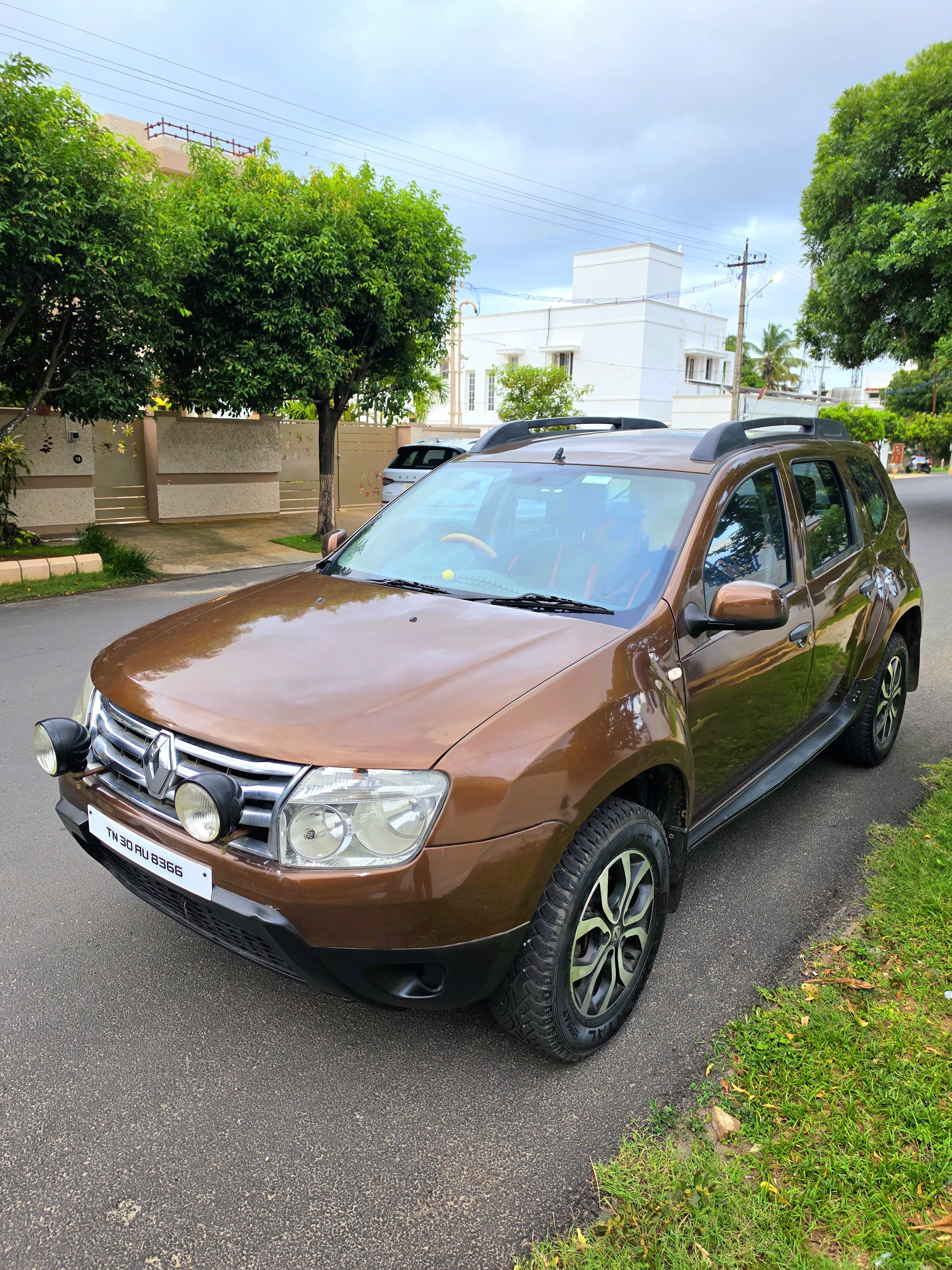 Renault Duster - Image 8
