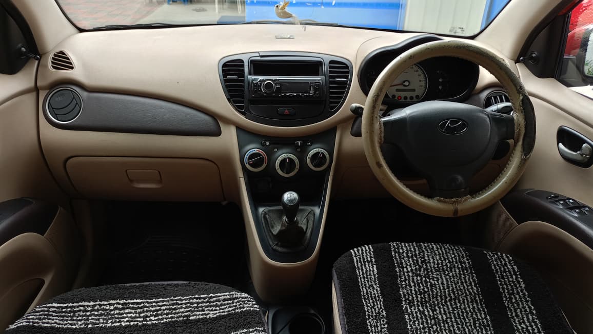 Hyundai i10 - Image 10