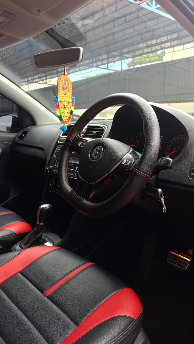 Volkswagen Polo - Image 11