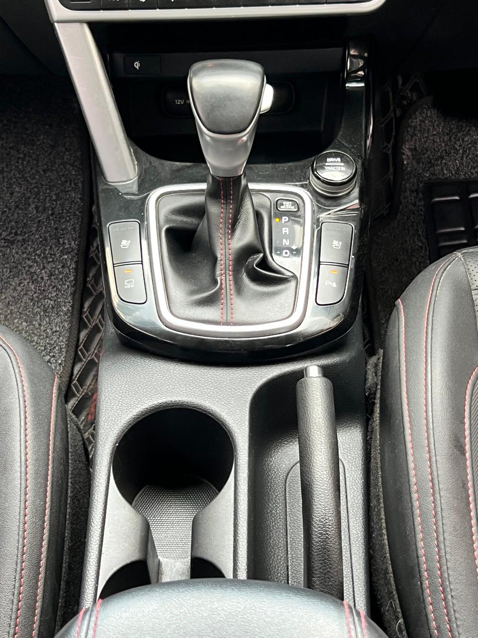 Kia Seltos - Image 12