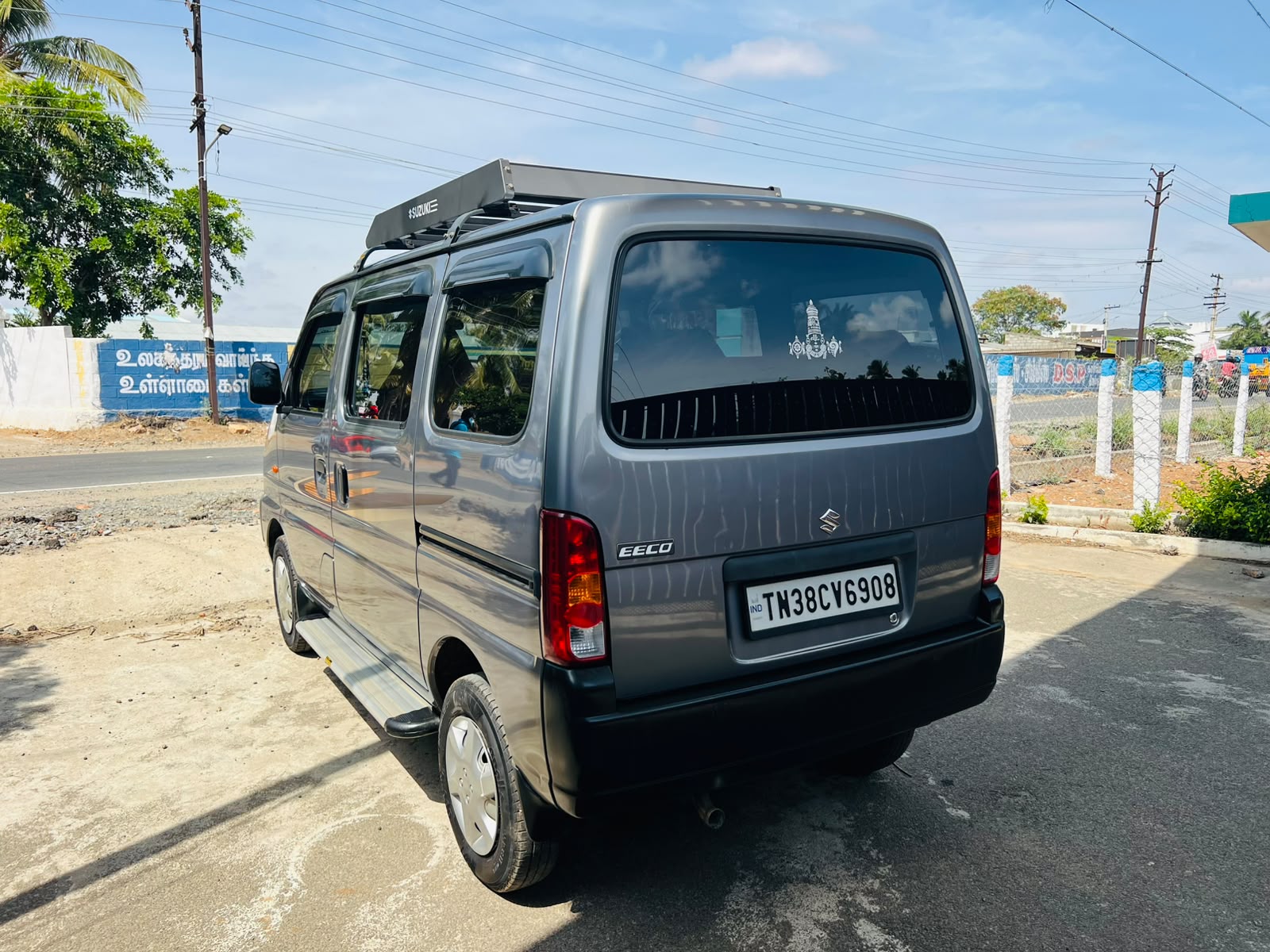 Maruti Suzuki Eeco - Image 6