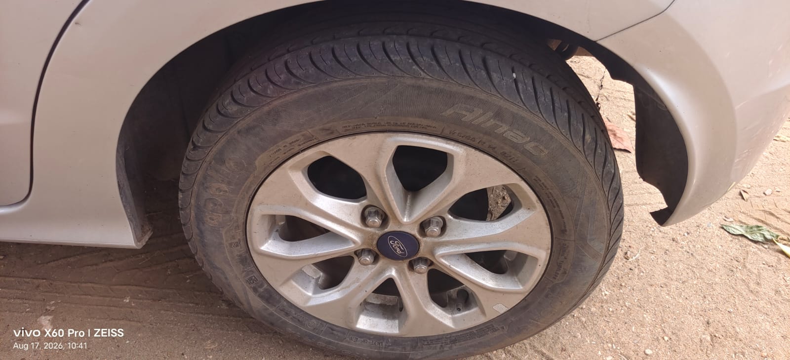 Ford Figo - Image 2