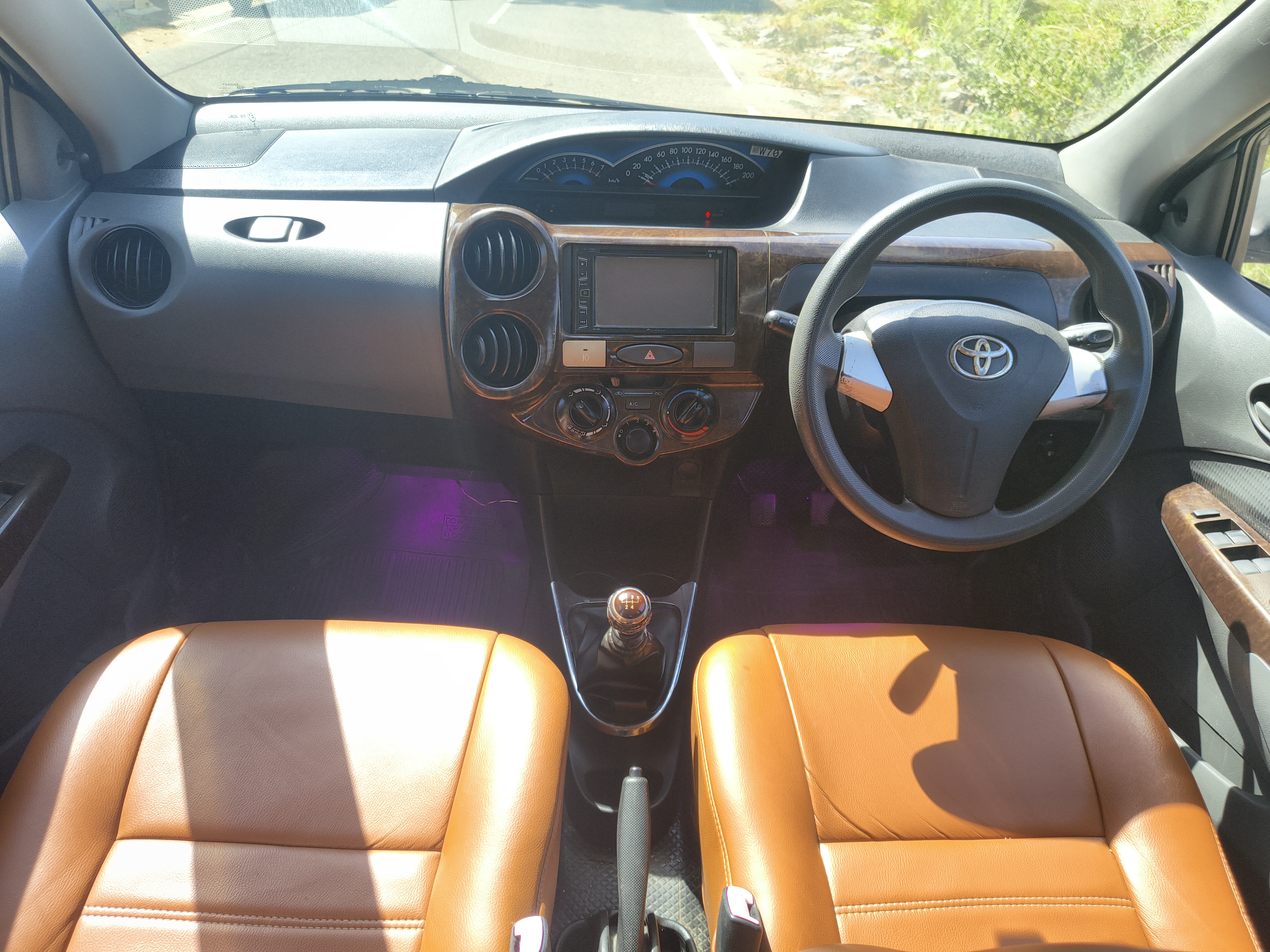 Toyota Etios - Image 10