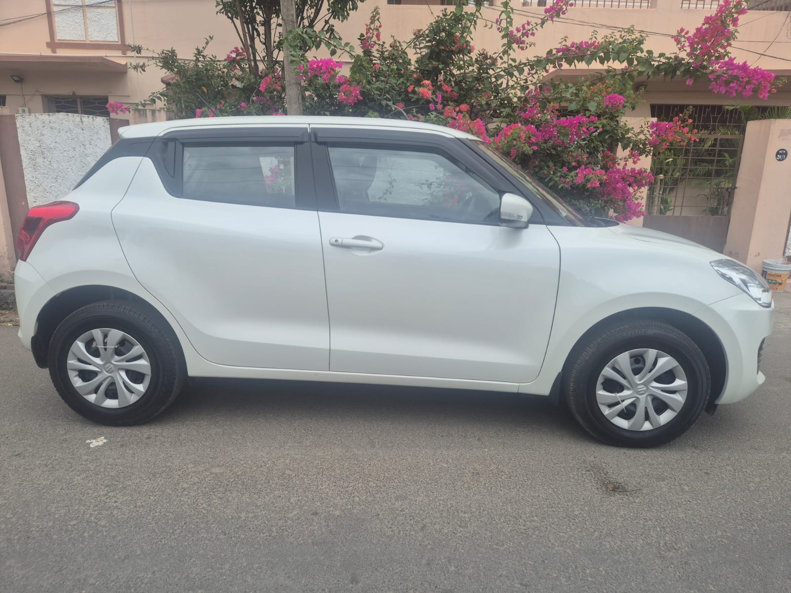 Maruti Suzuki Swift - Image 2