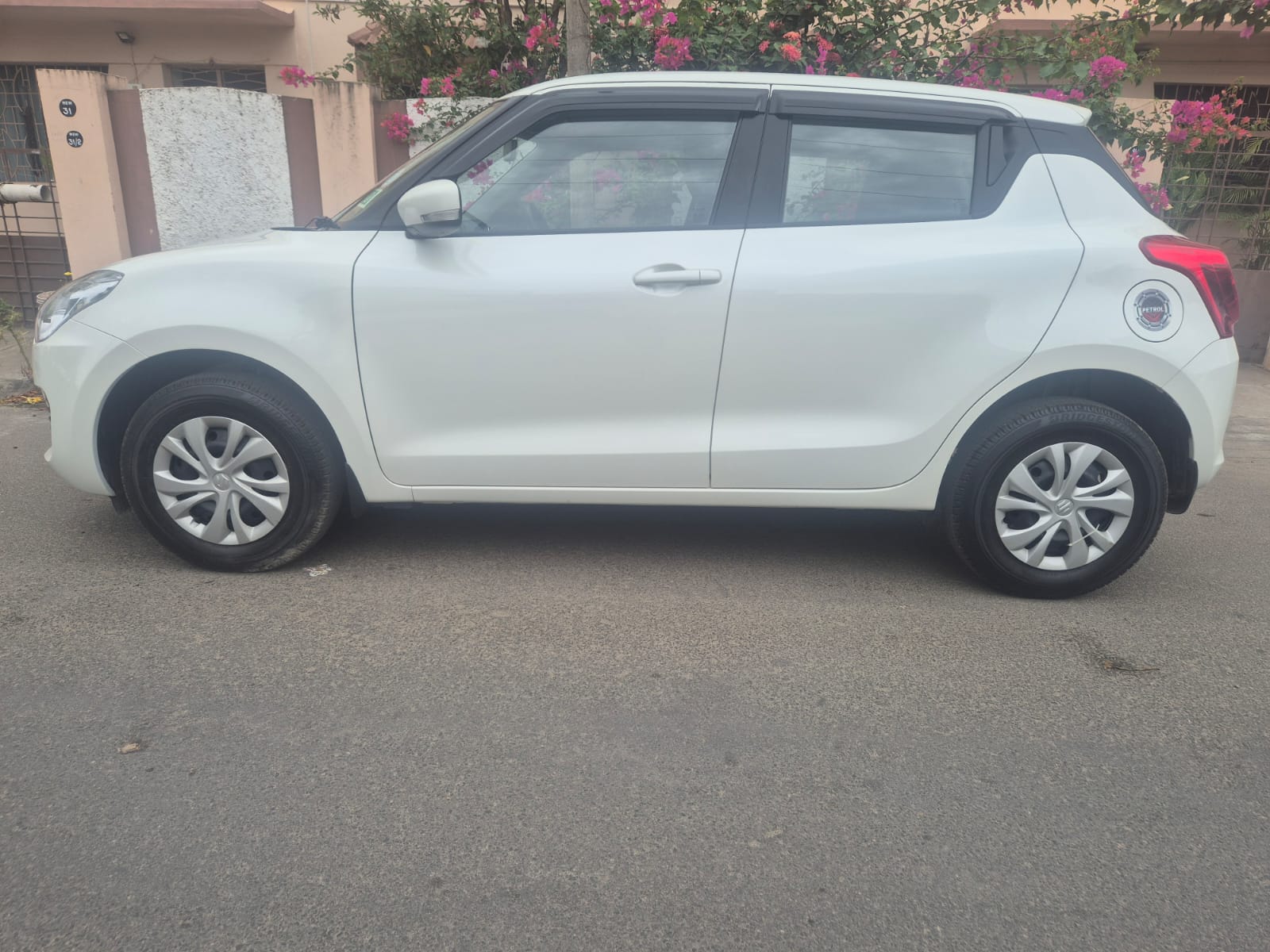 Maruti Suzuki Swift - Image 3