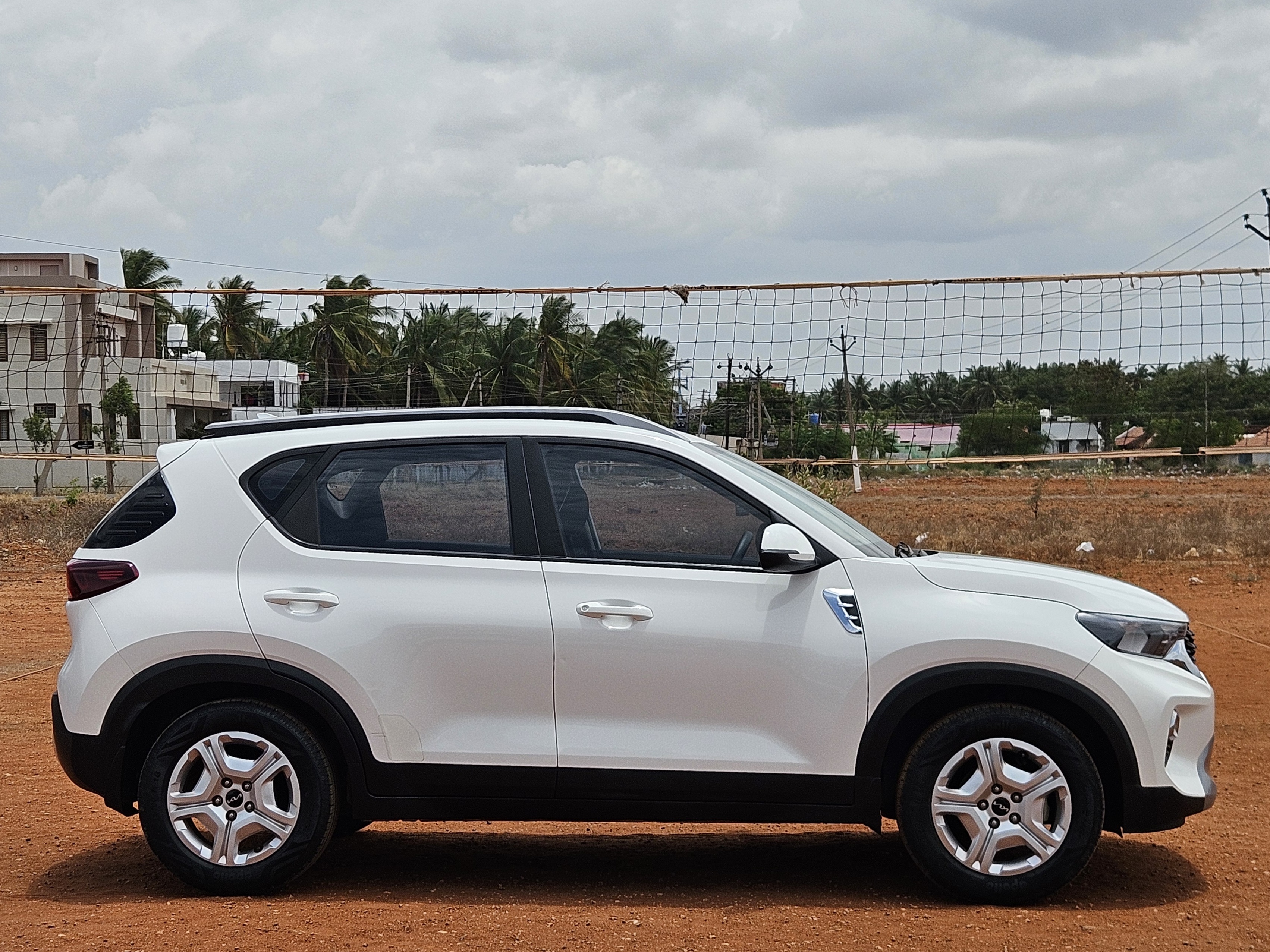 Kia Sonet - Image 2