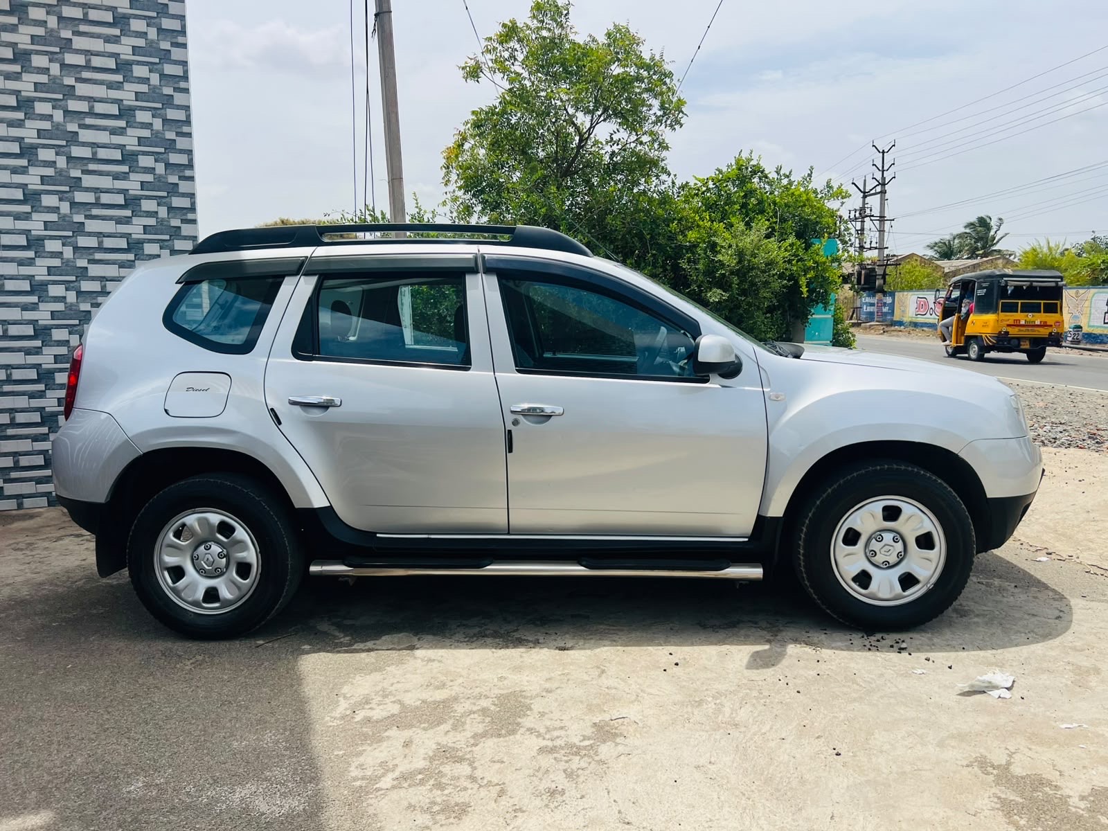 Renault Duster - Image 4