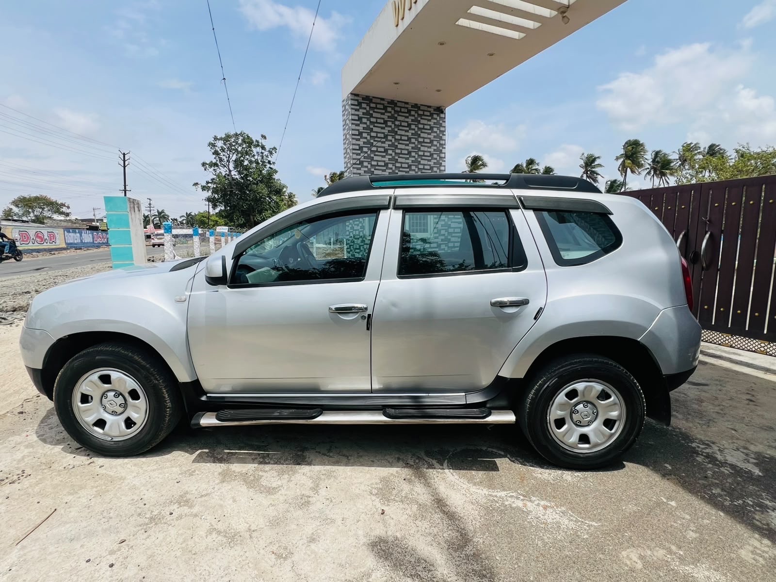 Renault Duster - Image 5