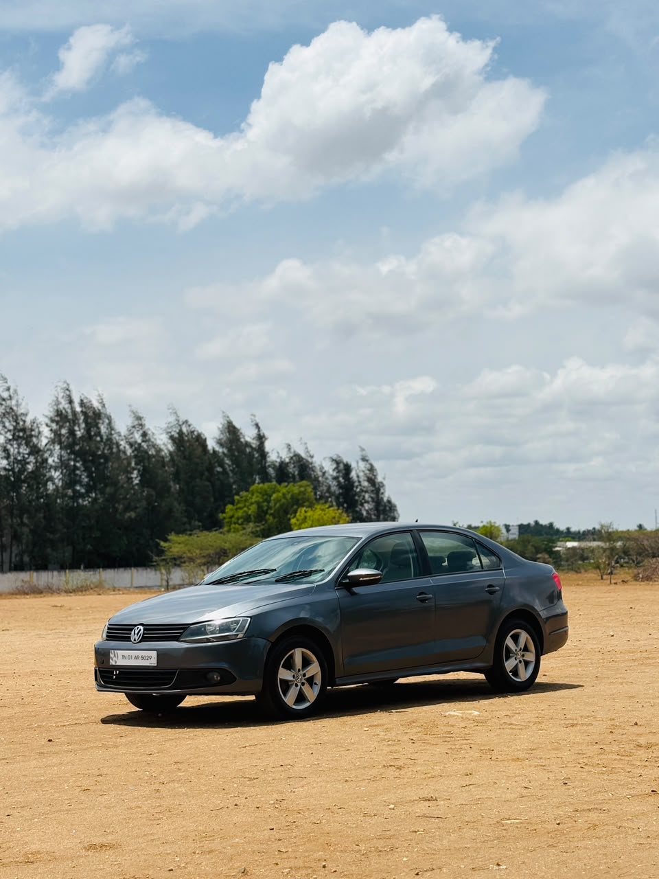 Volkswagen Jetta - Image 7