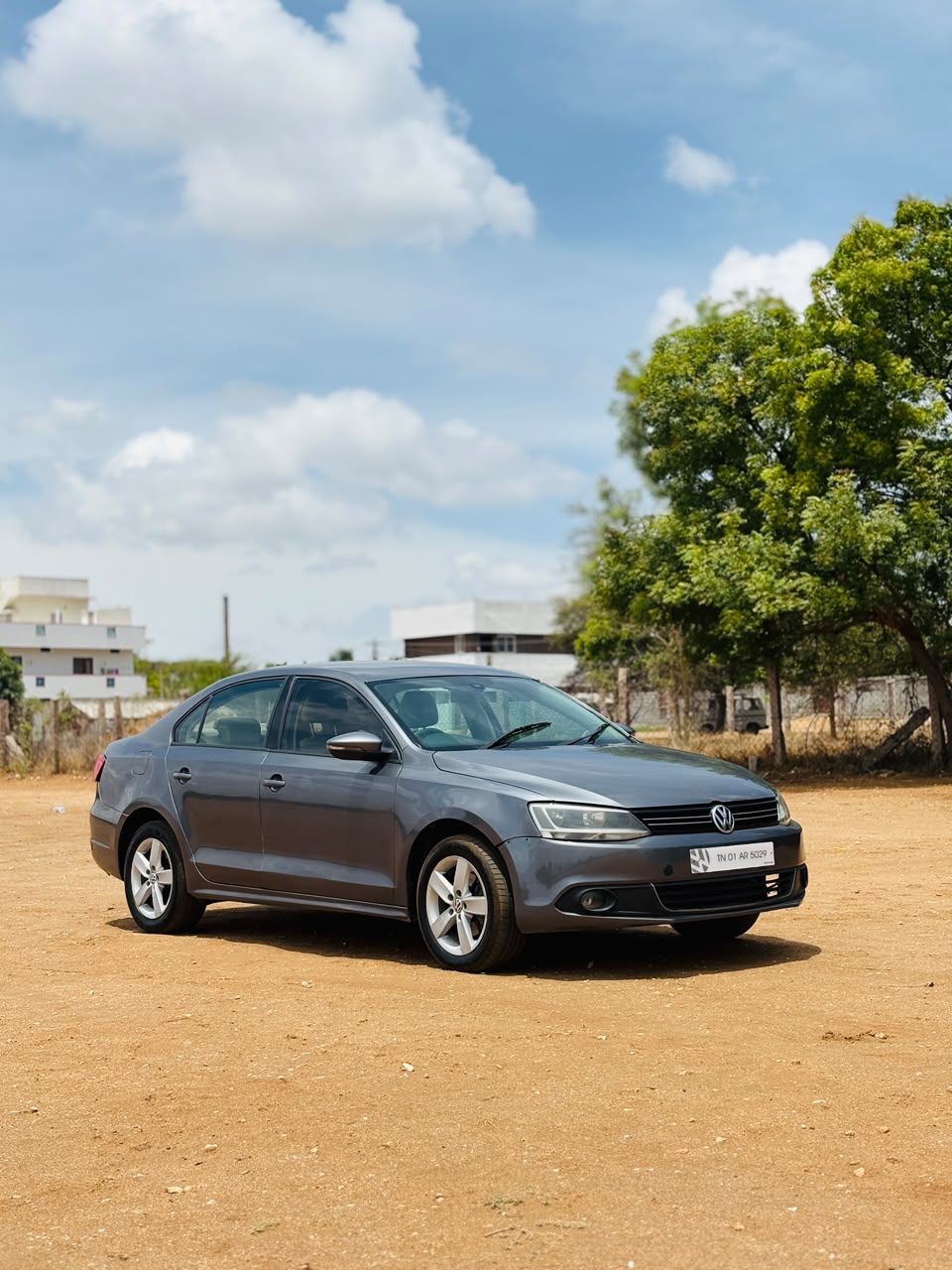 Volkswagen Jetta - Image 2