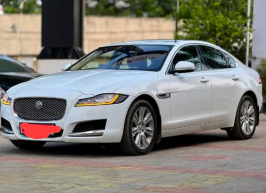 Jaguar XF - Image 5
