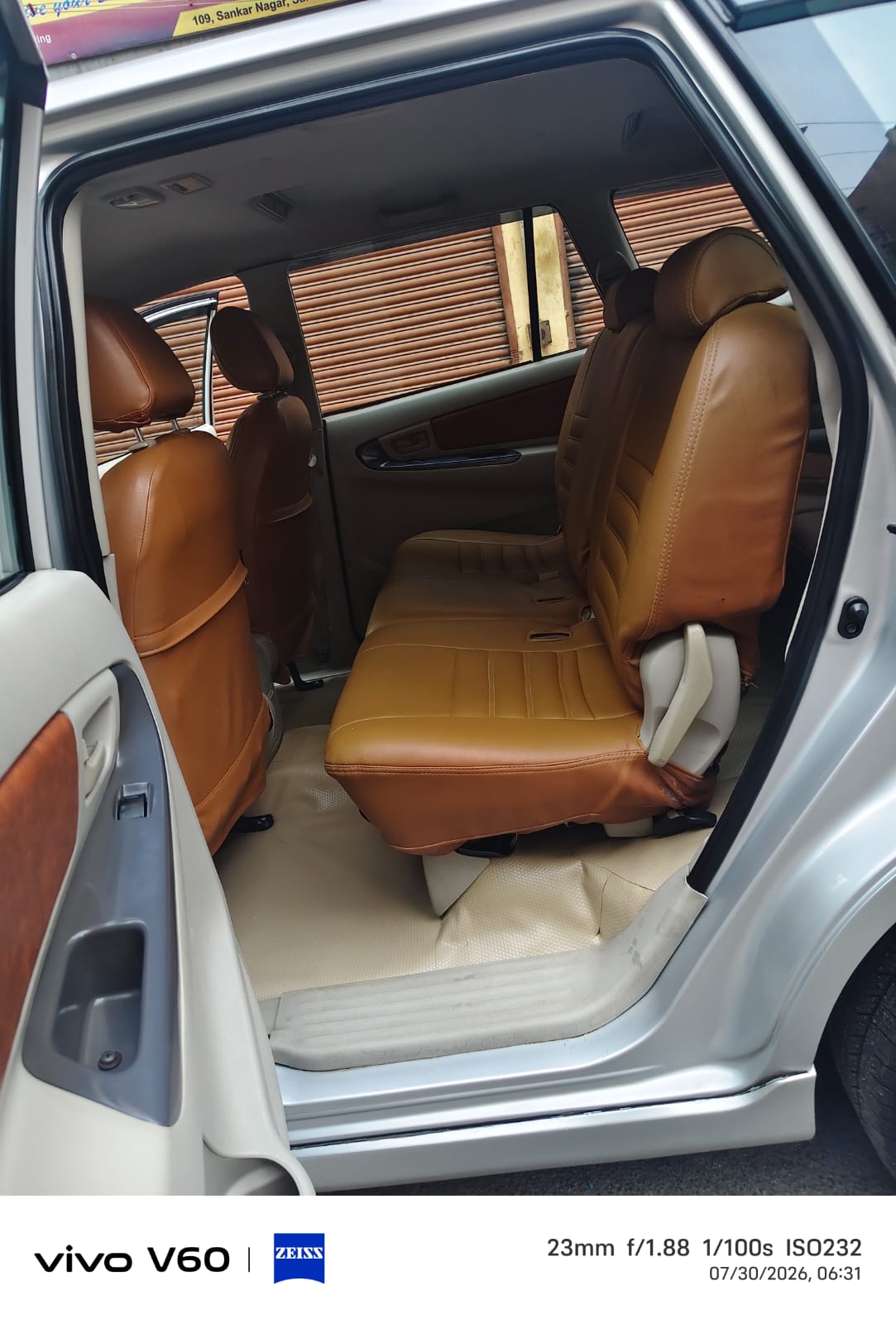 Toyota Innova - Image 7