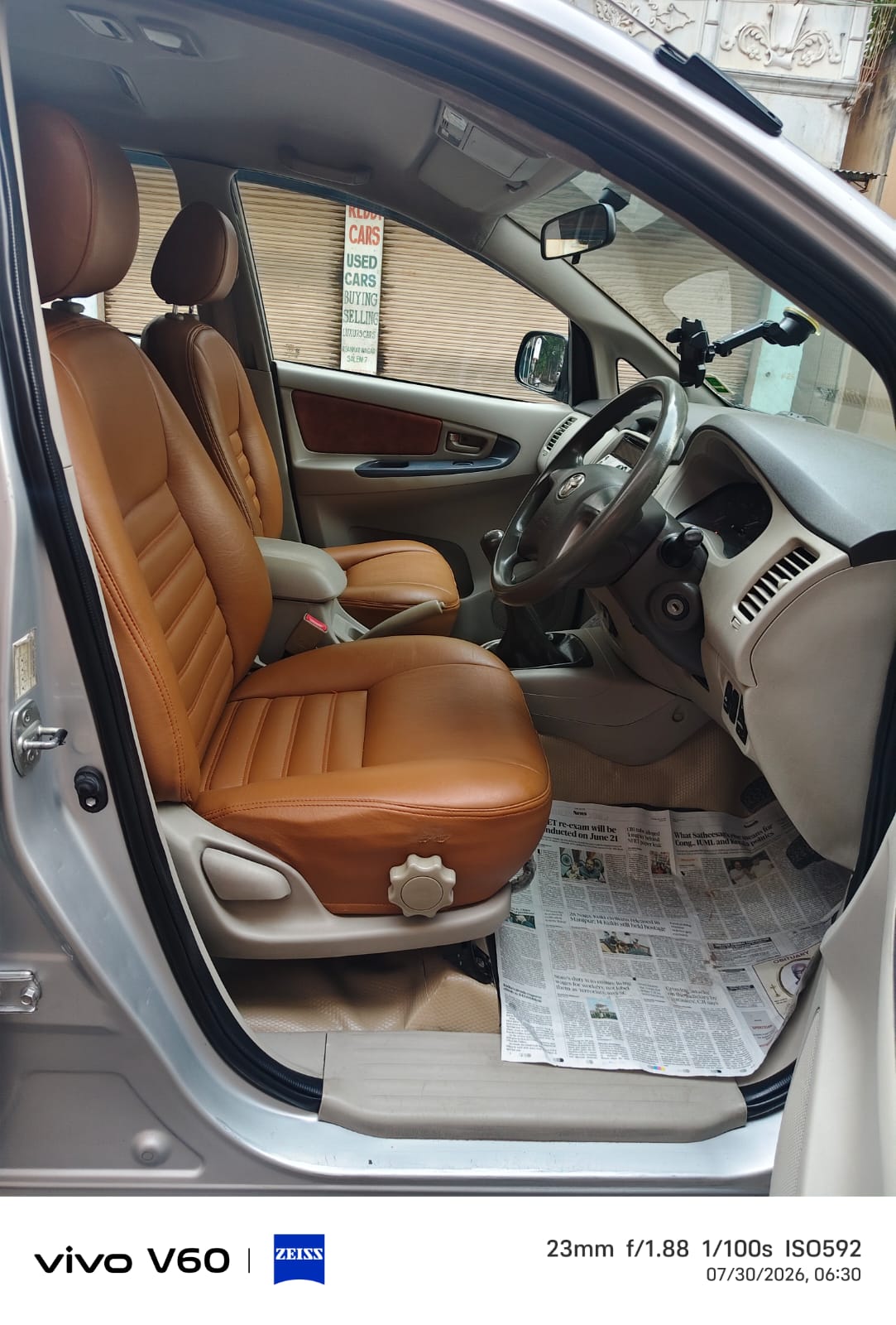 Toyota Innova - Image 6