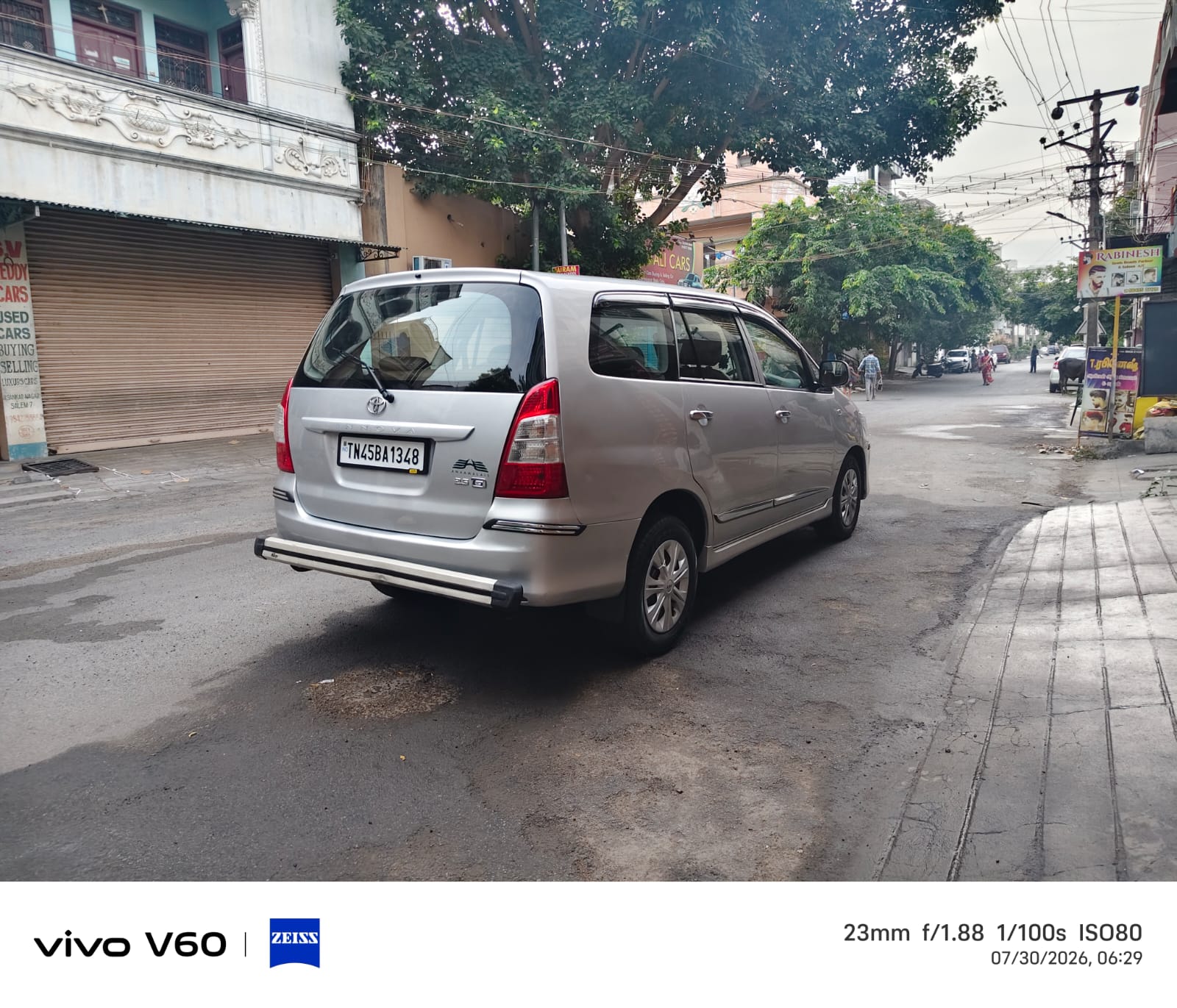 Toyota Innova - Image 4