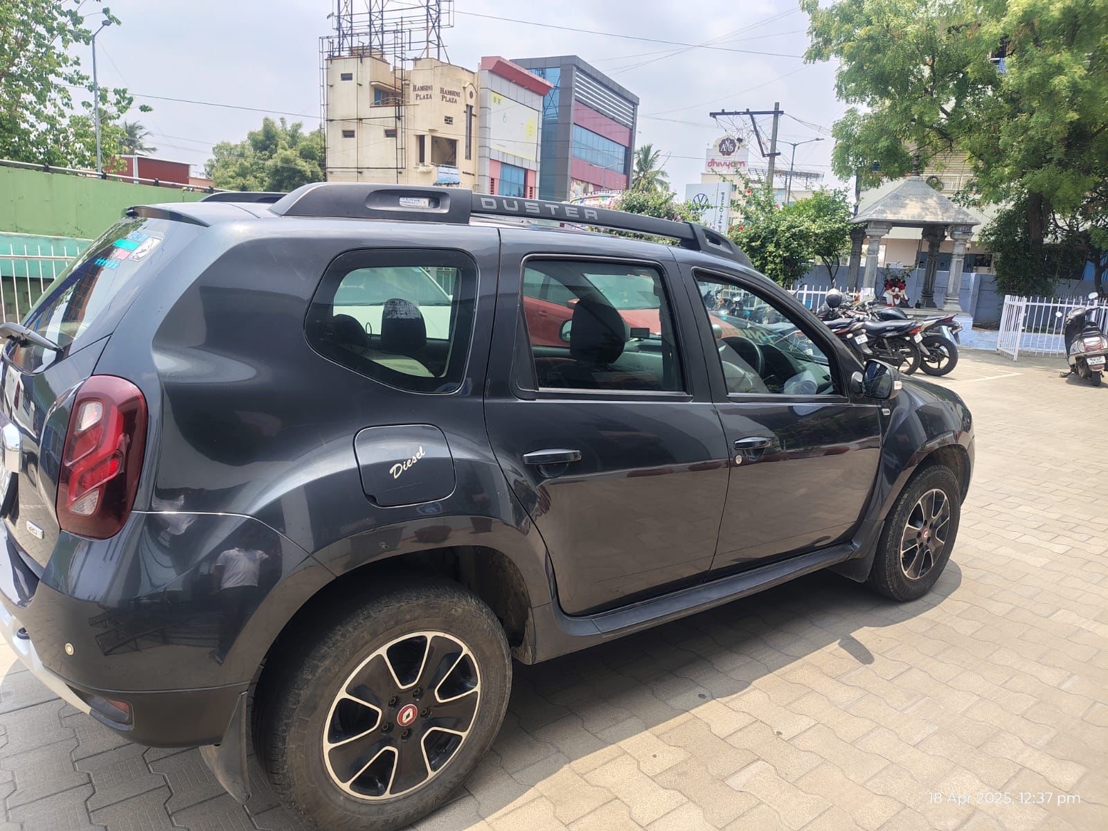 Renault Duster - Image 2