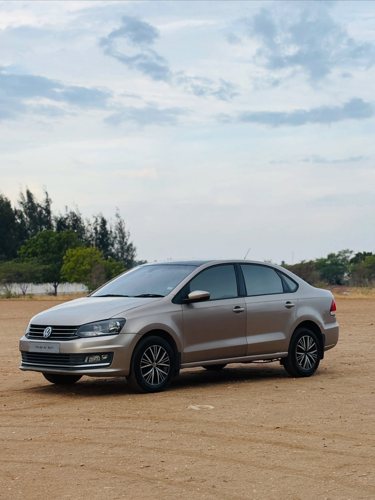 Volkswagen Vento - Image 3