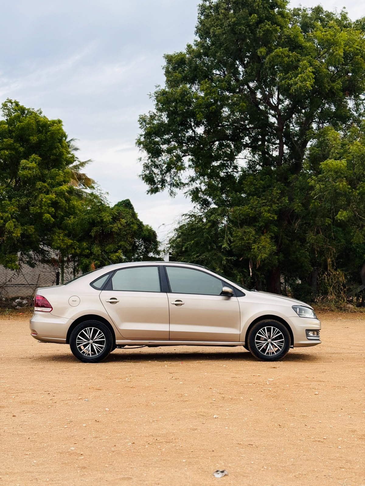 Volkswagen Vento - Image 2