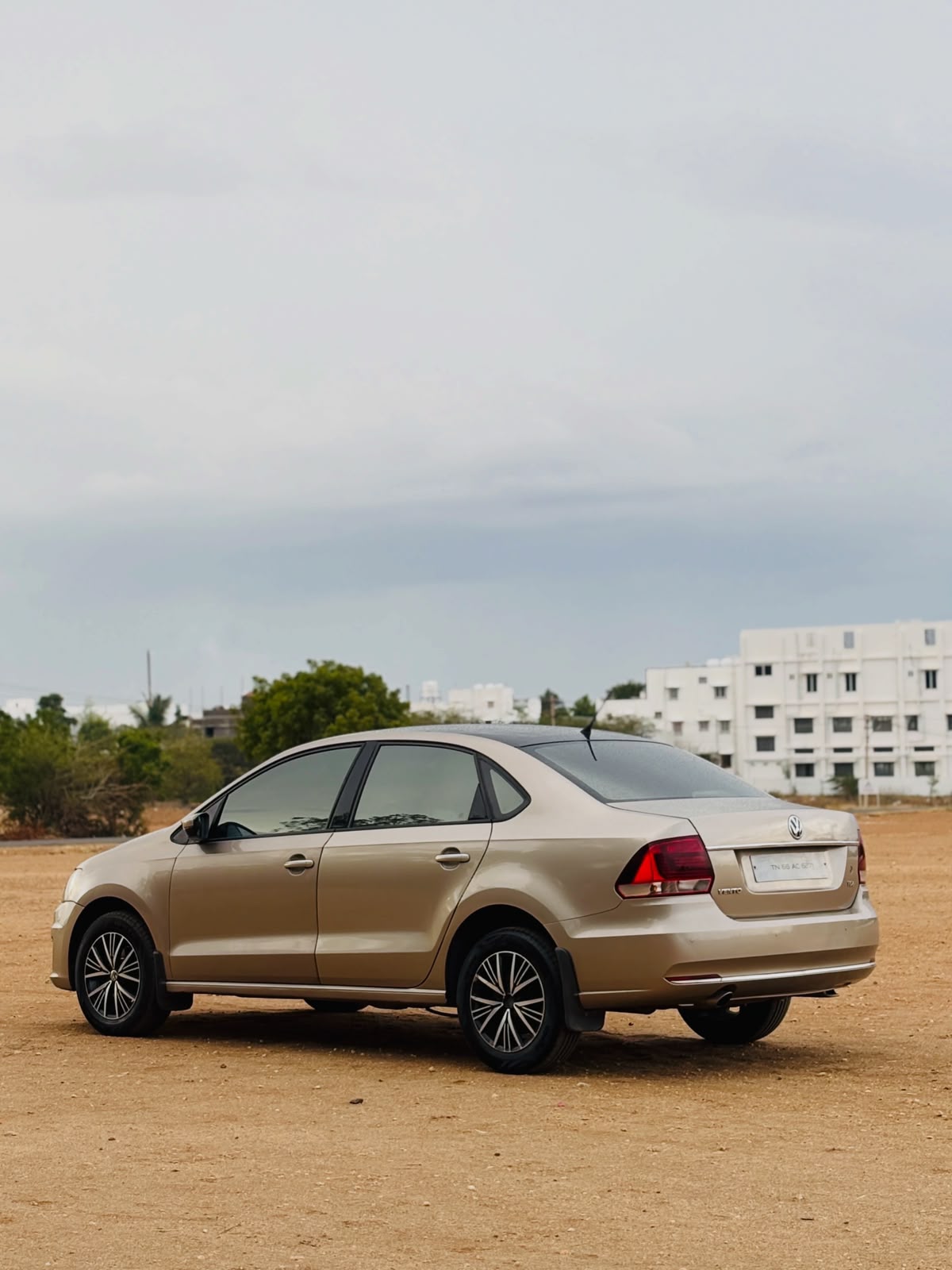 Volkswagen Vento - Image 7