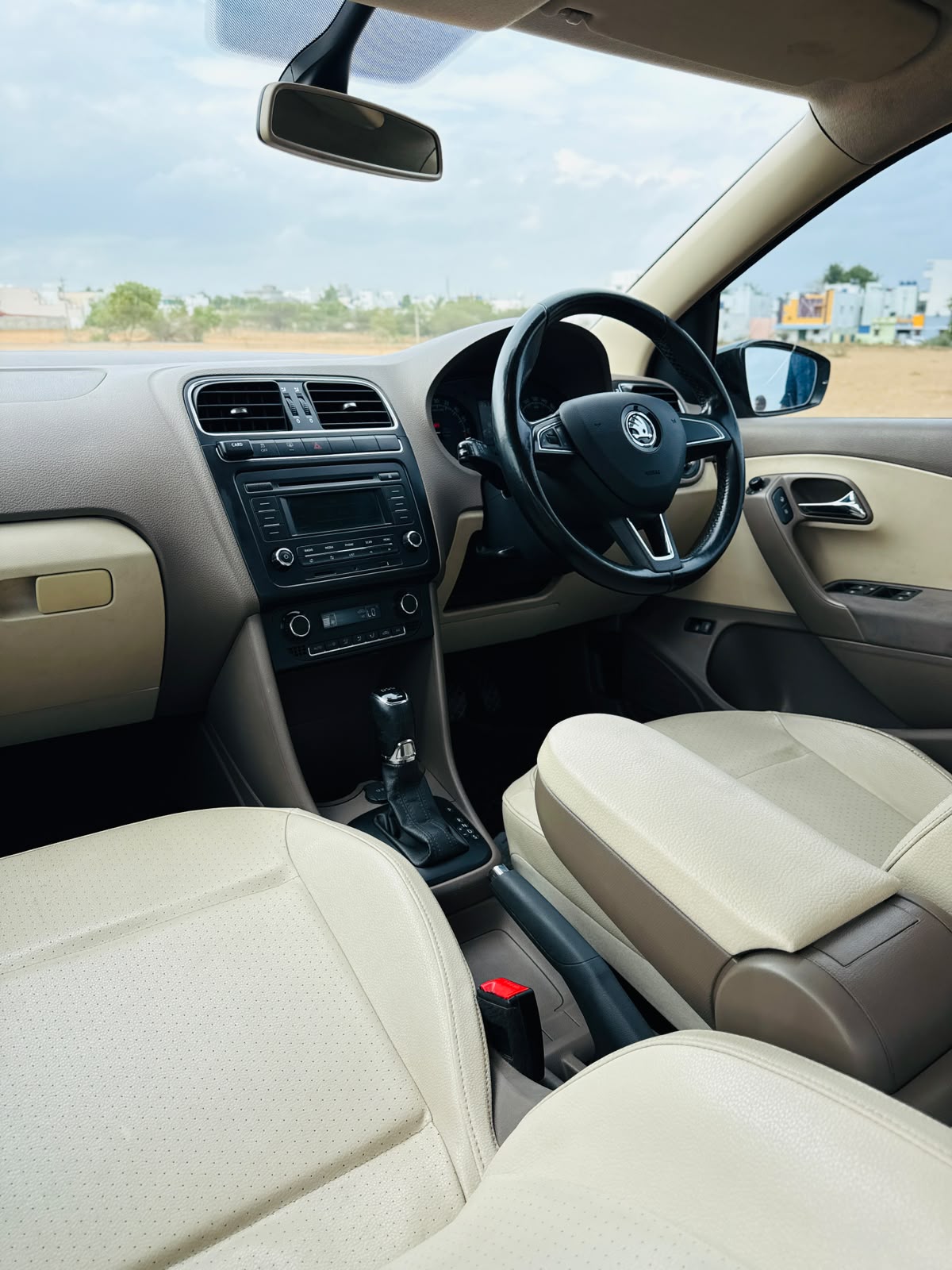 Skoda Rapid - Image 4