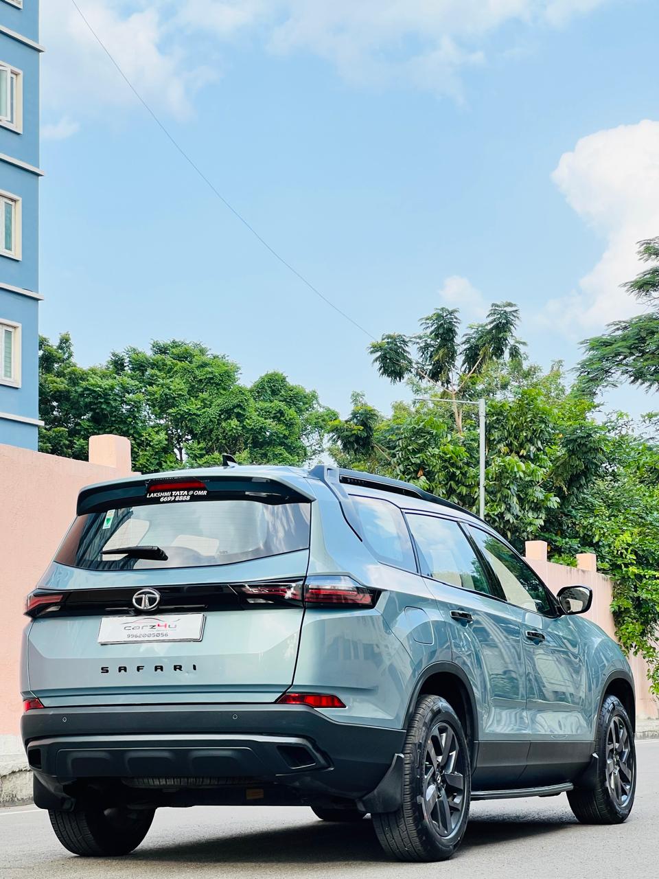 Tata Safari - Image 3