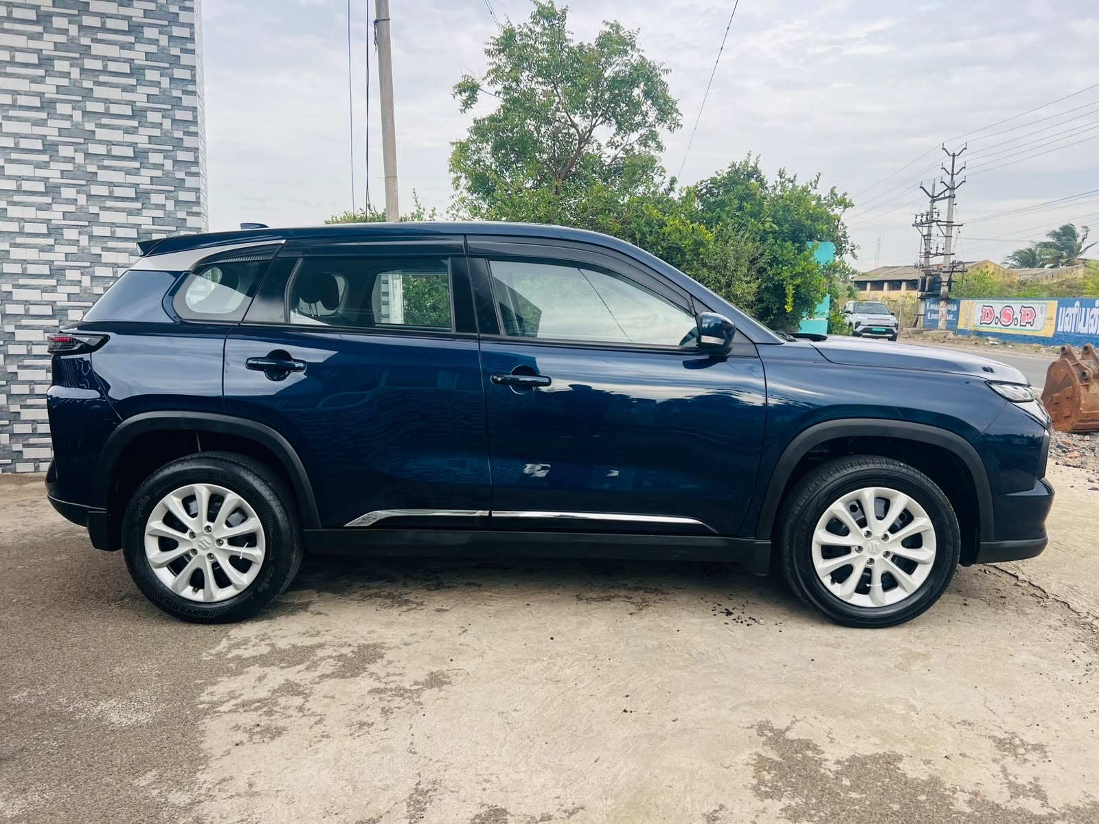 Maruti Suzuki Grand vitara - Image 4