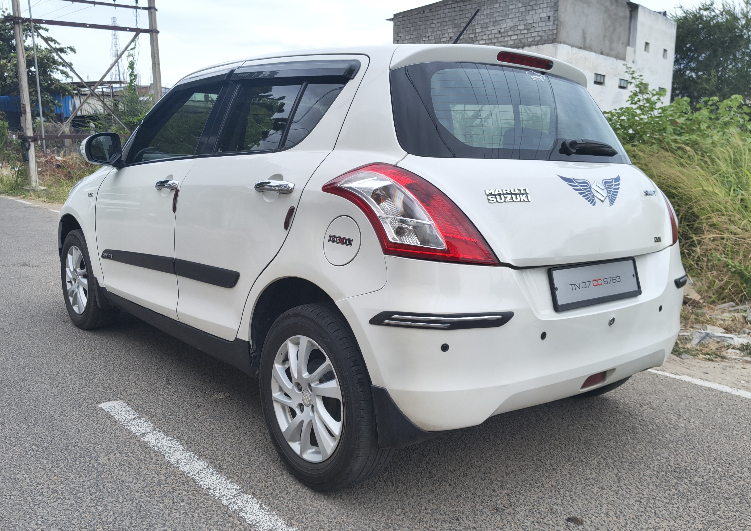 Maruti Suzuki Swift - Image 3