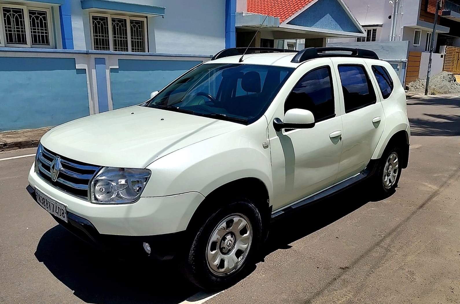 Renault Duster - Image 4