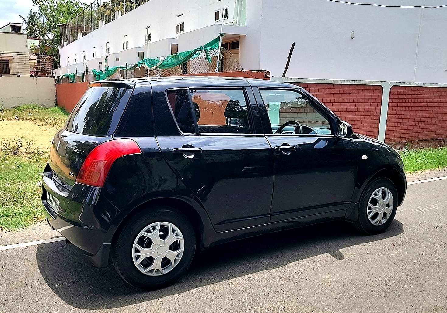 Maruti Suzuki Swift - Image 2