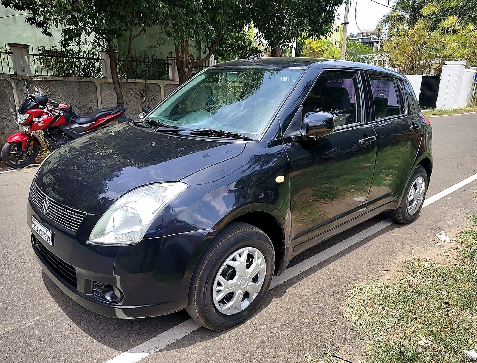 Maruti Suzuki Swift - Image 3