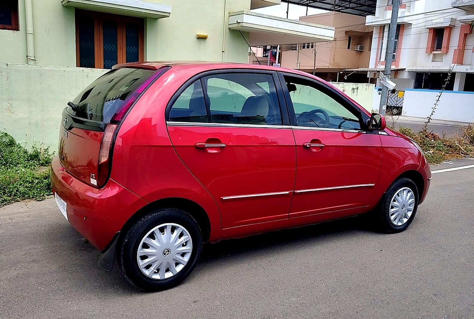 Tata Vista - Image 2