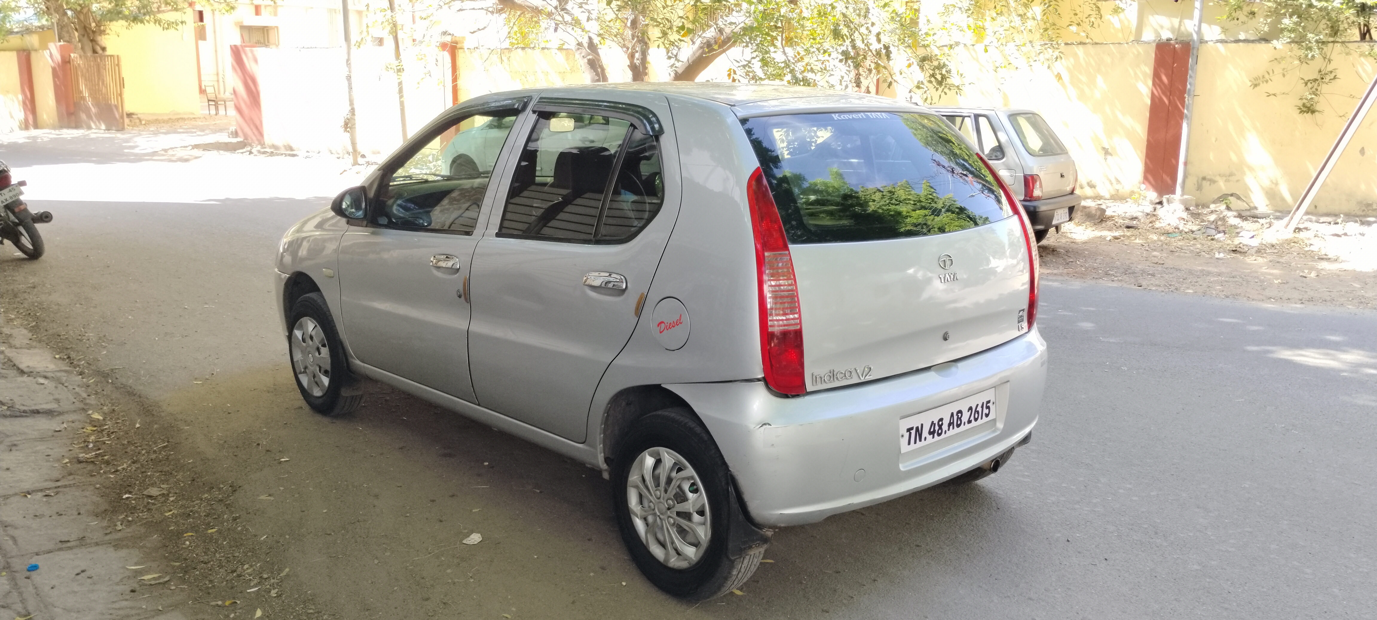Tata Indica V2 - Image 5
