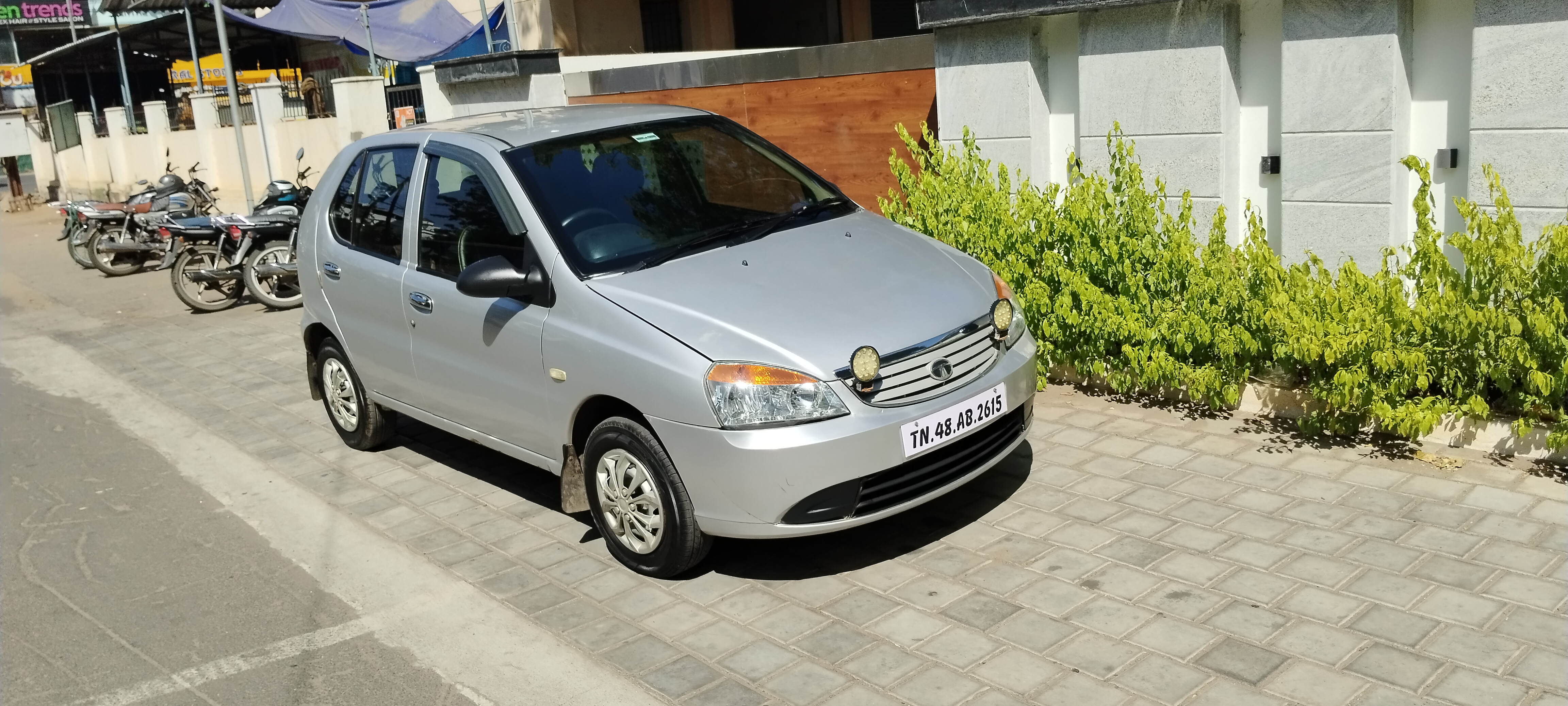 Tata Indica V2 - Image 3