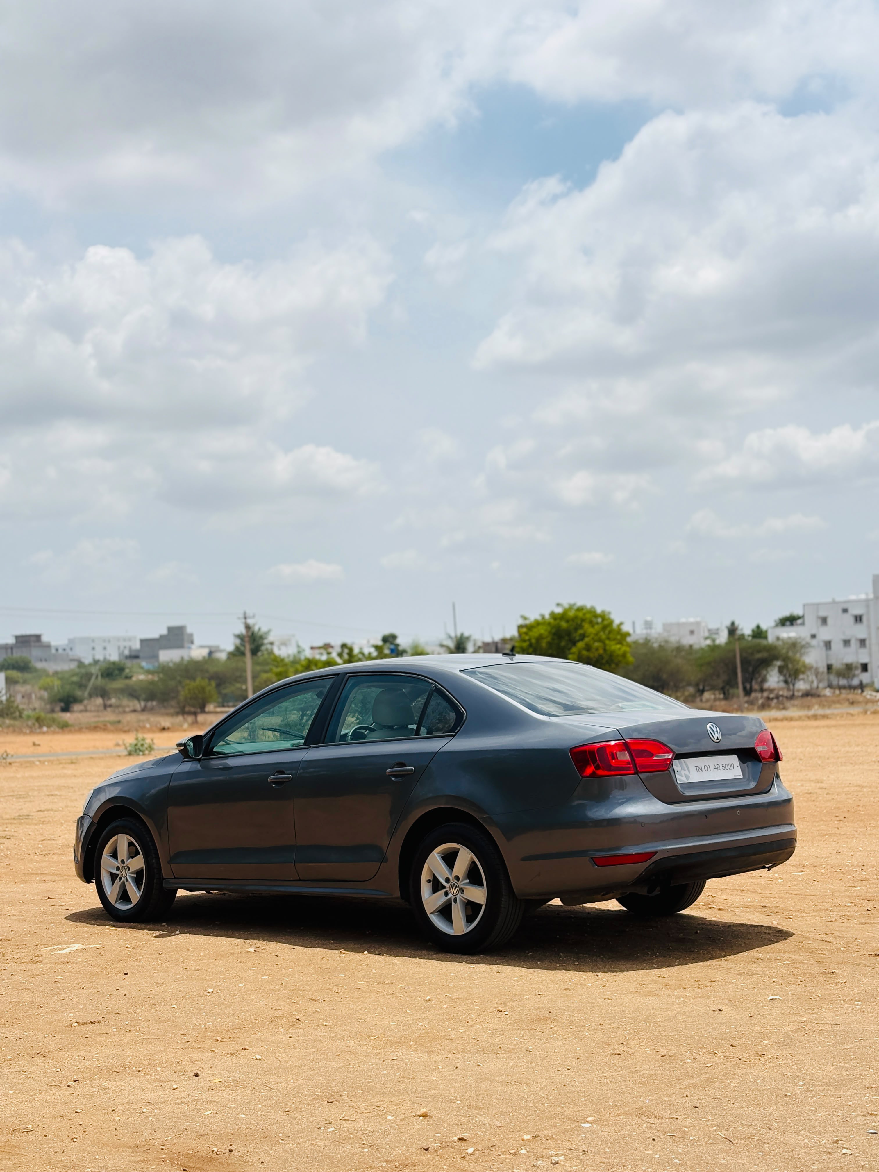 Volkswagen Jetta - Image 7