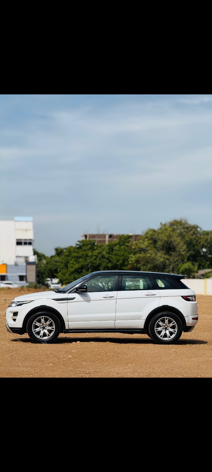 Land Rover Range Rover - Image 8