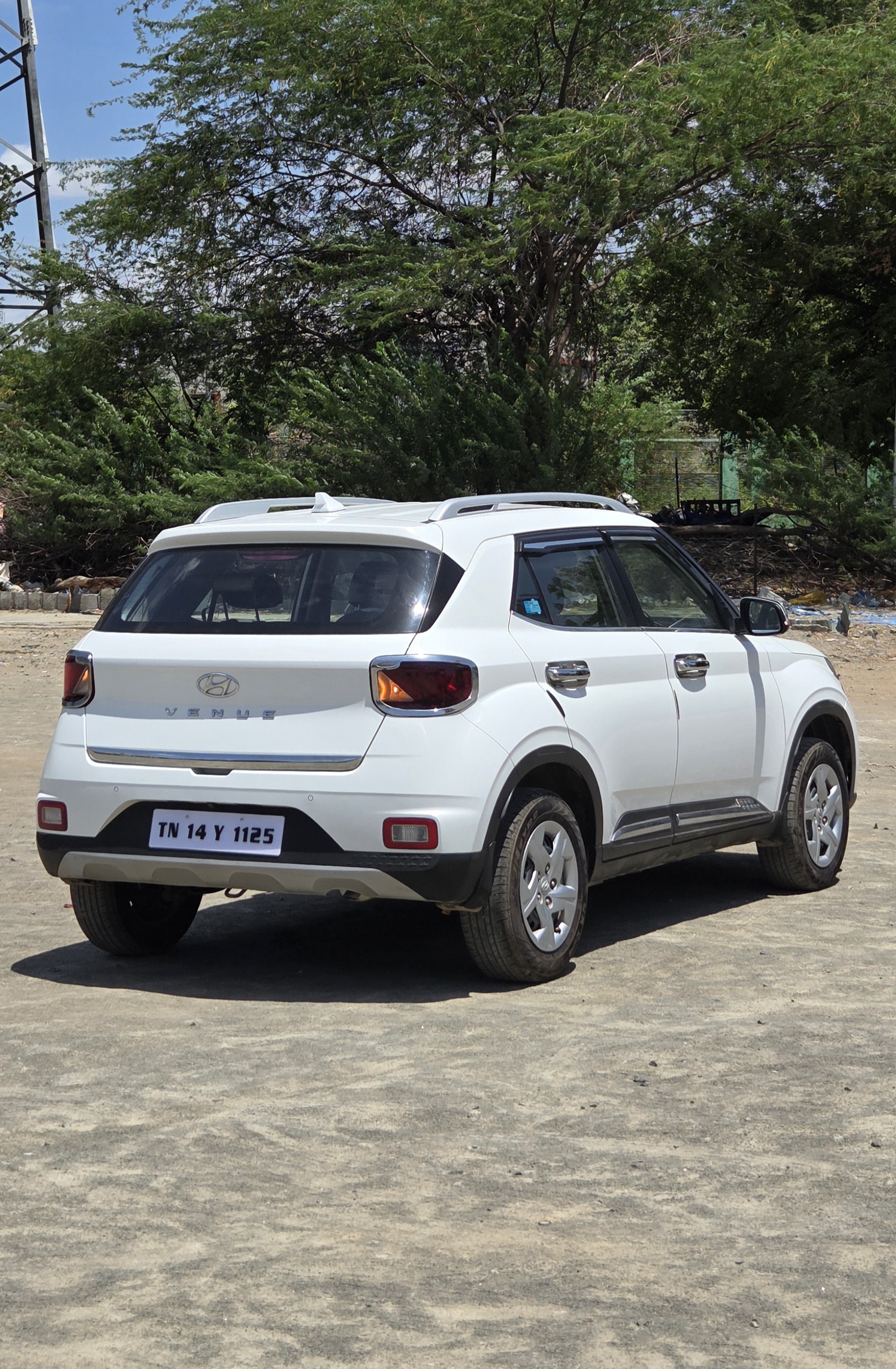 Hyundai Venue - Image 5
