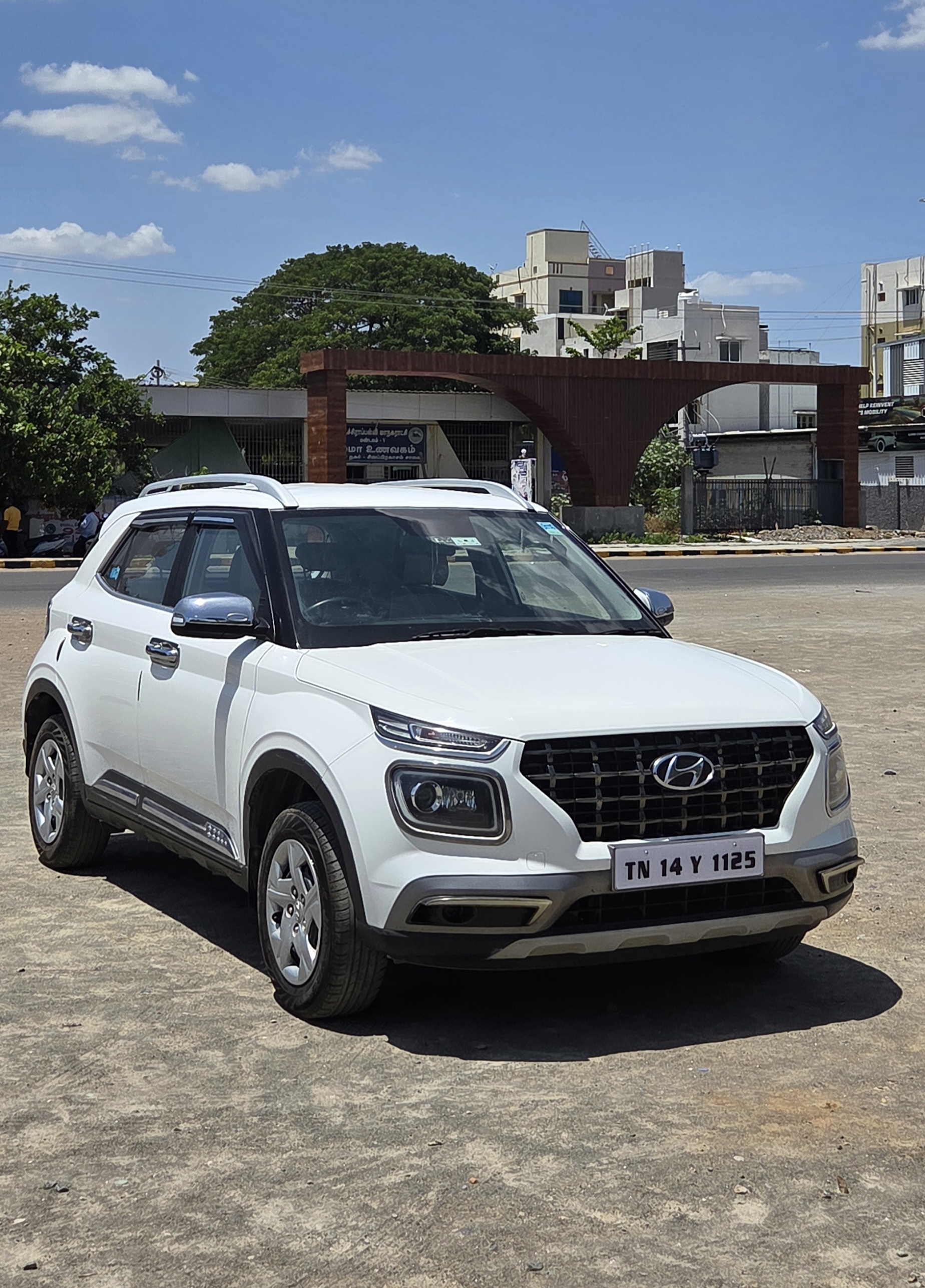 Hyundai Venue - Image 4