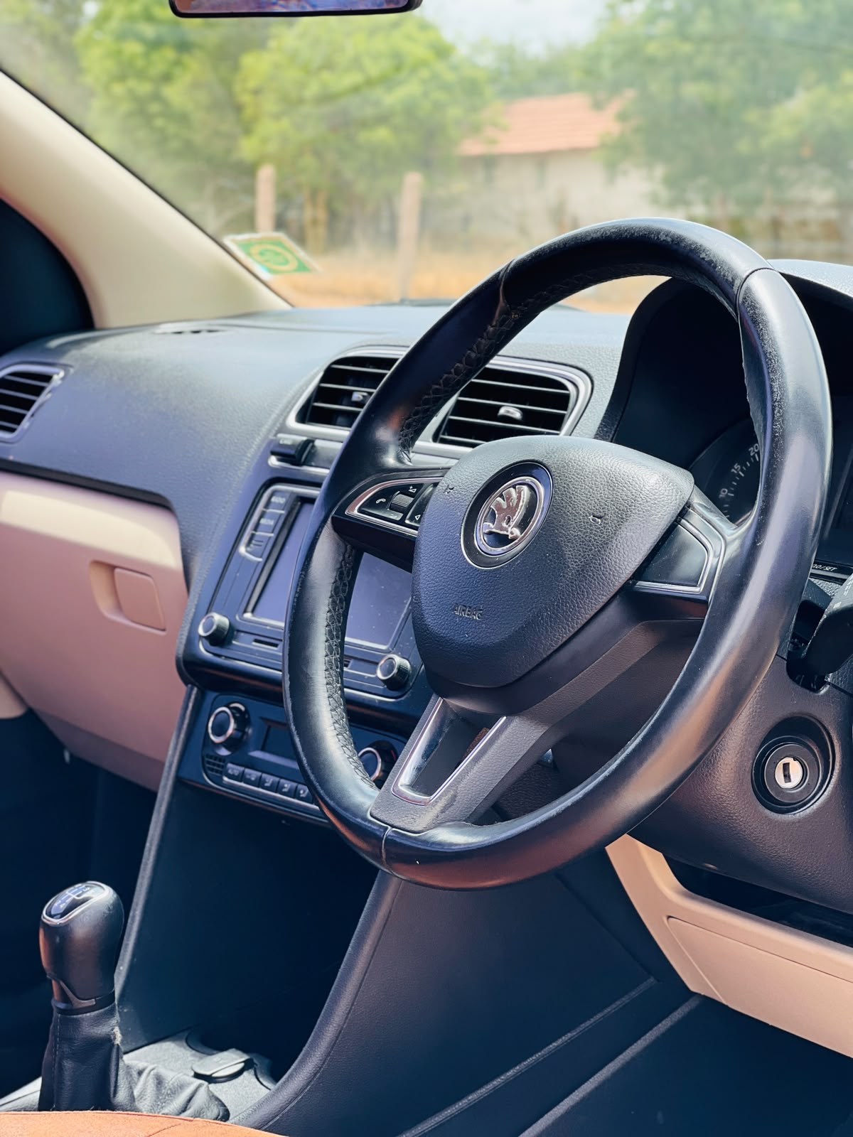 Skoda Rapid - Image 4