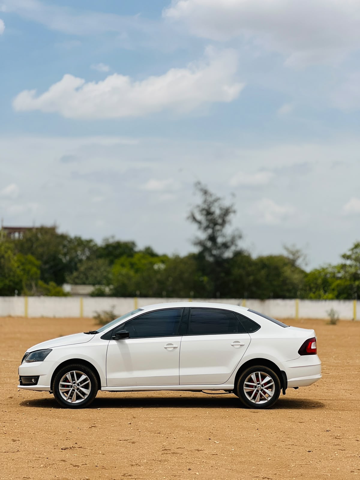 Skoda Rapid - Image 6