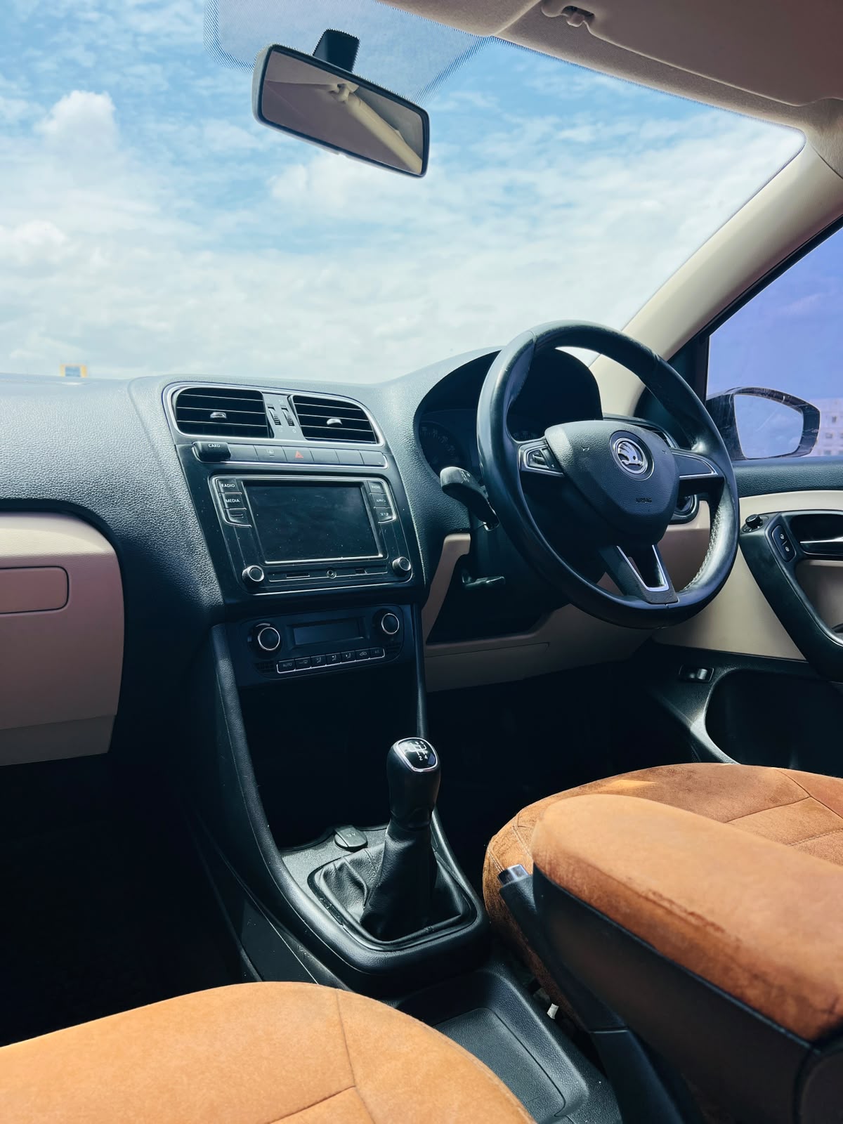 Skoda Rapid - Image 7