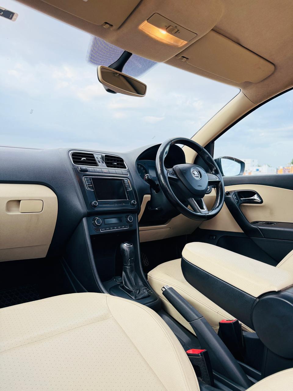 Skoda Rapid - Image 4