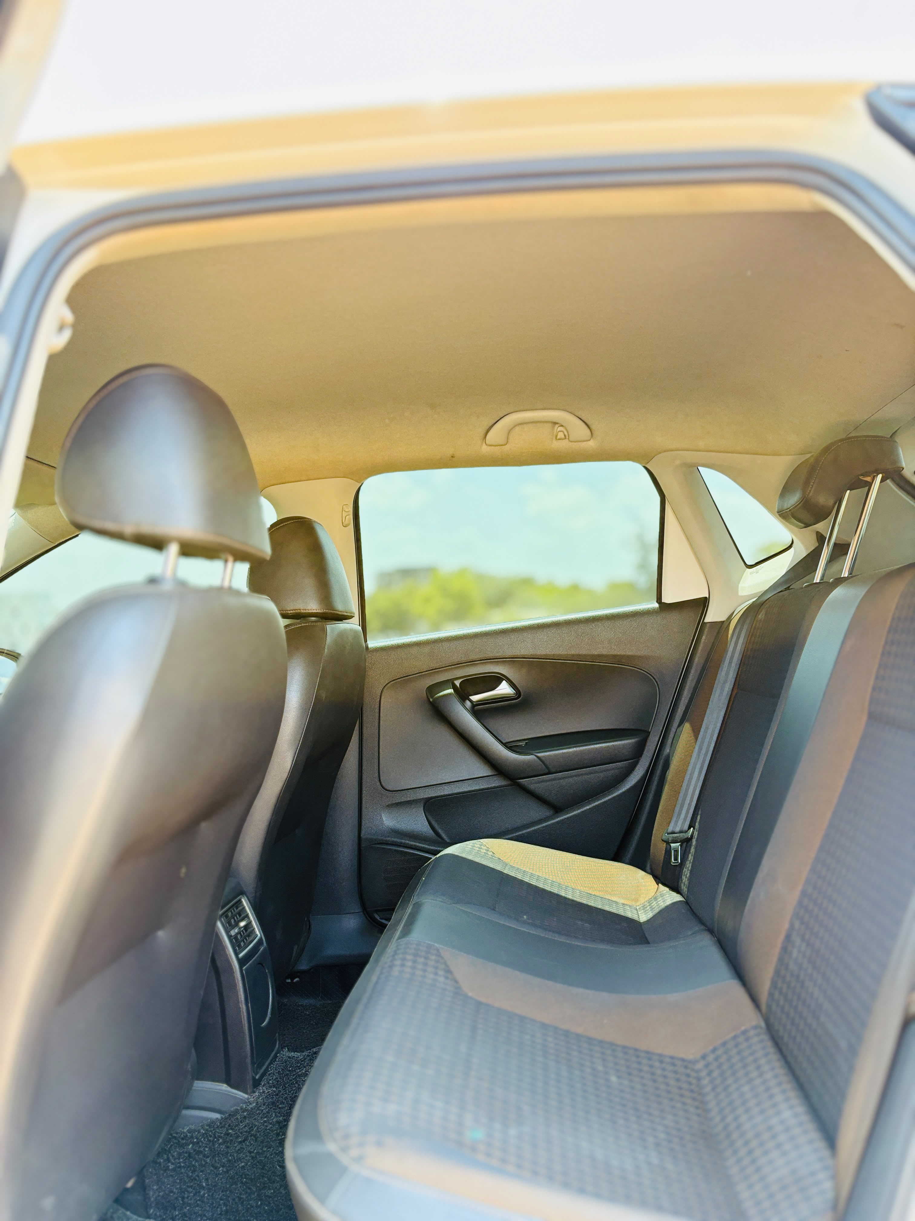 Volkswagen Polo - Image 5