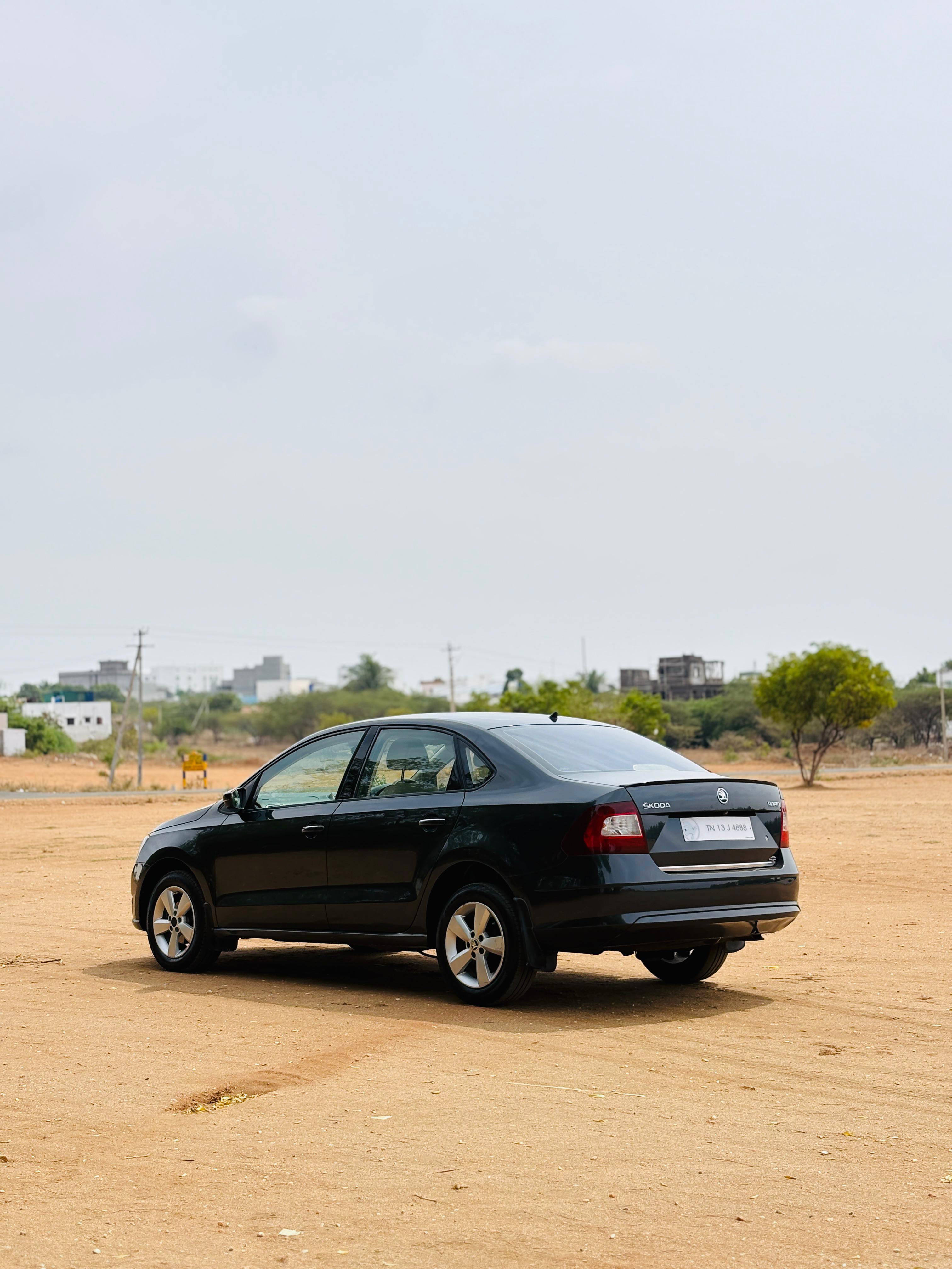 Skoda Rapid - Image 5