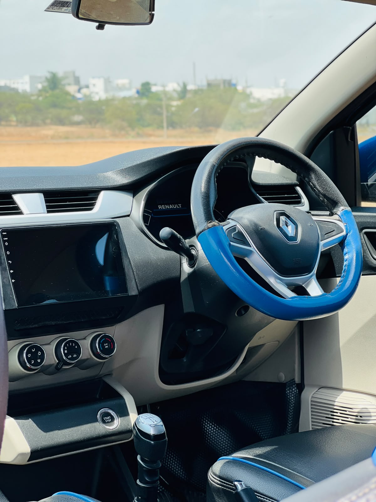 Renault Triber - Image 4
