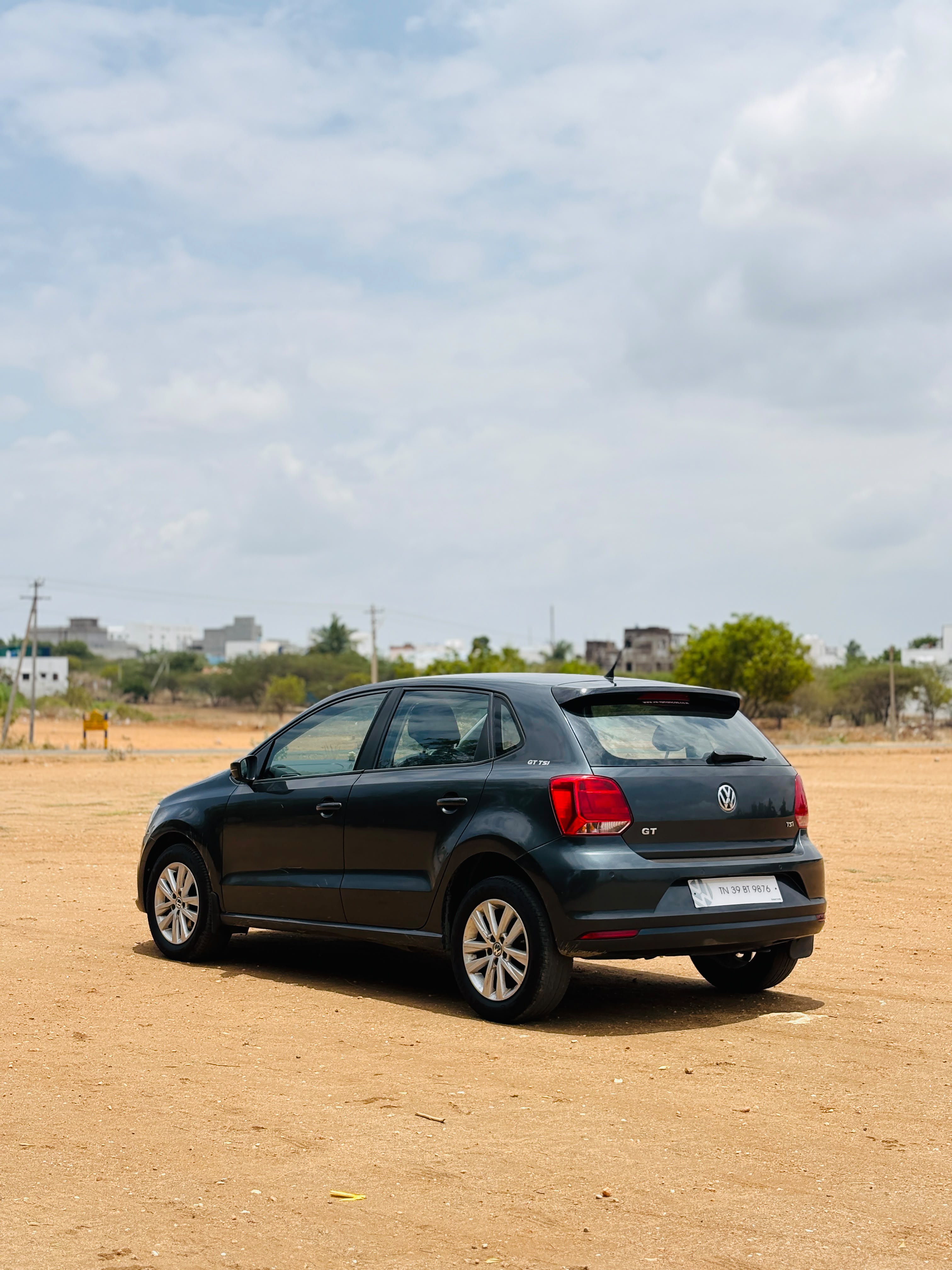 Volkswagen Polo - Image 5