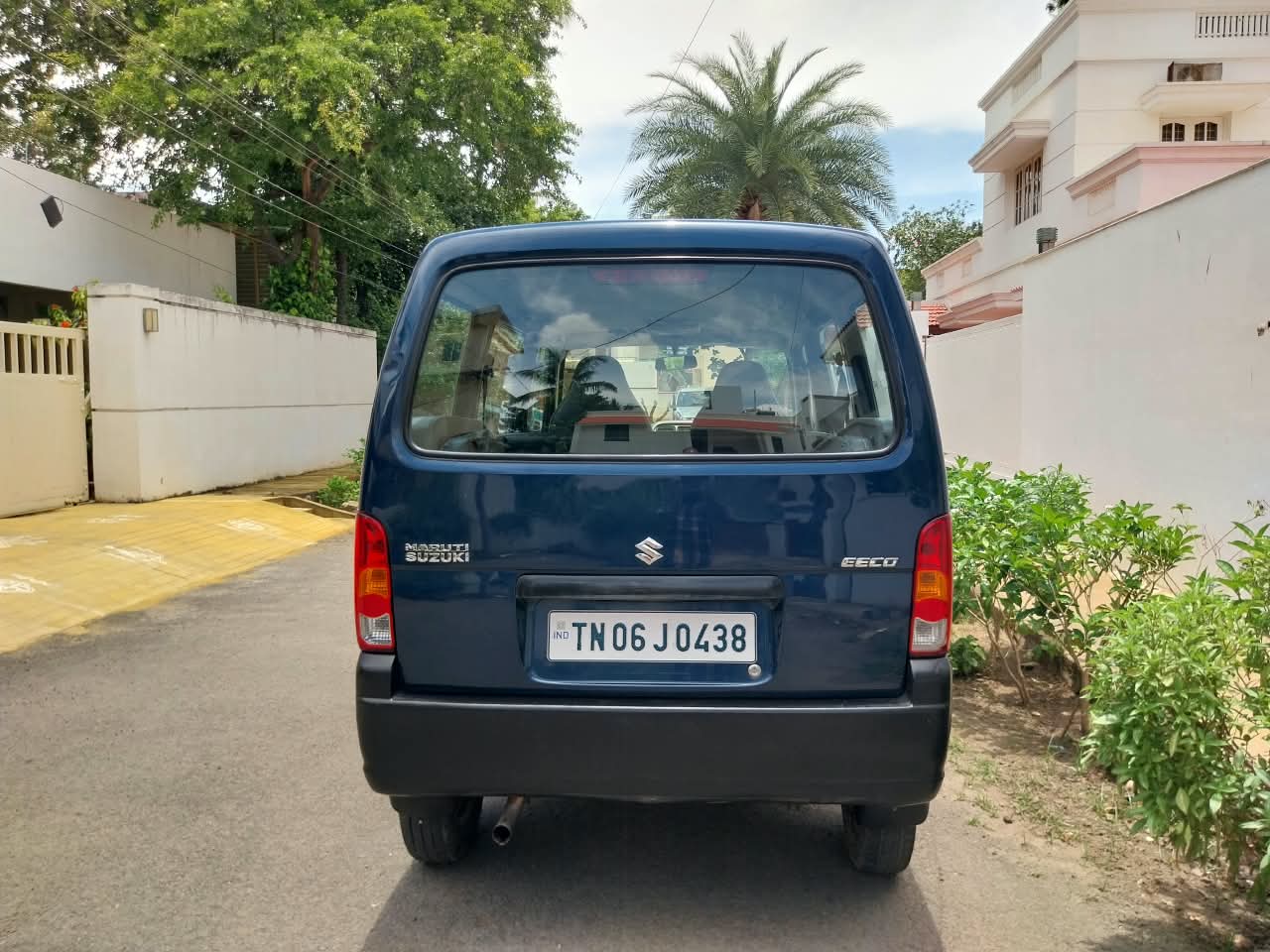 Maruti Suzuki Eeco - Image 7